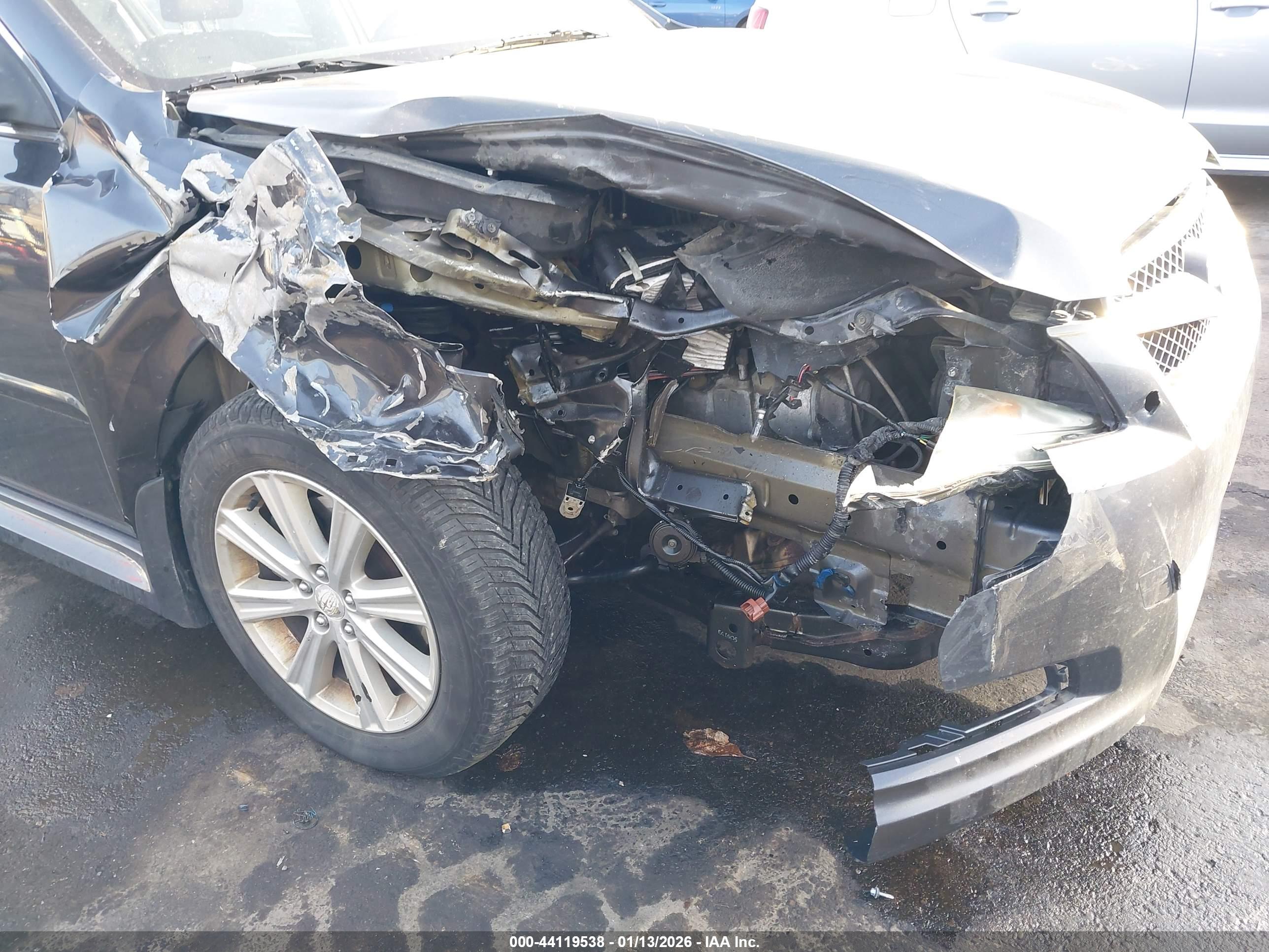 SUBARU LEGACY image 6
