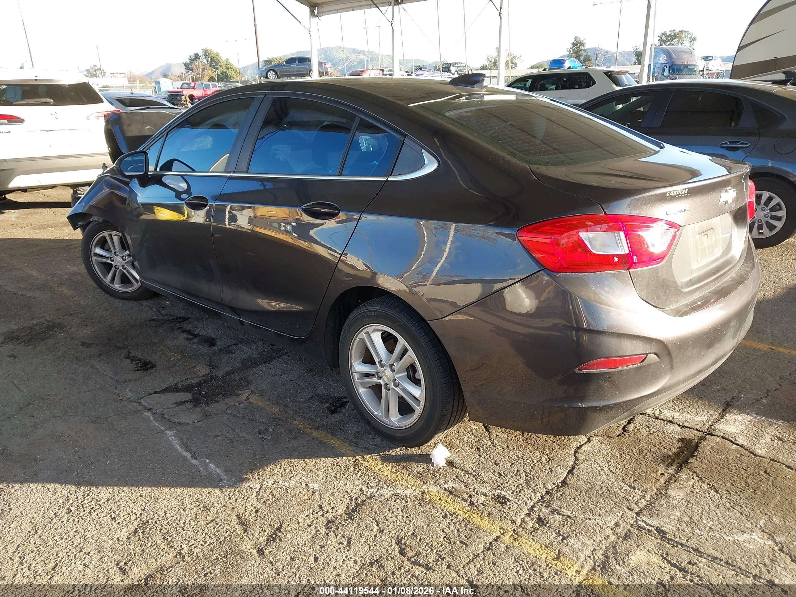 CHEVROLET CRUZE image 3