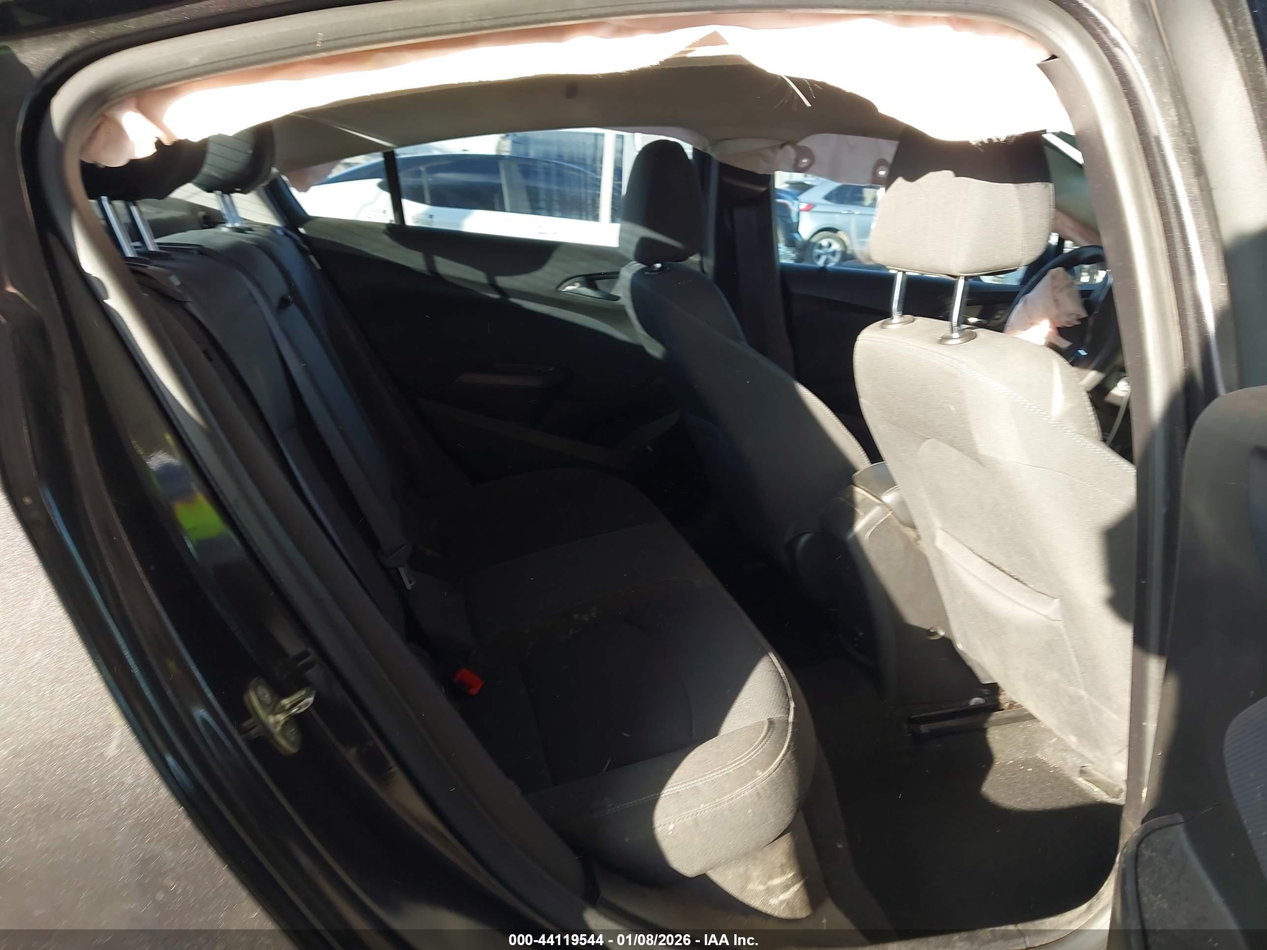 CHEVROLET CRUZE image 8