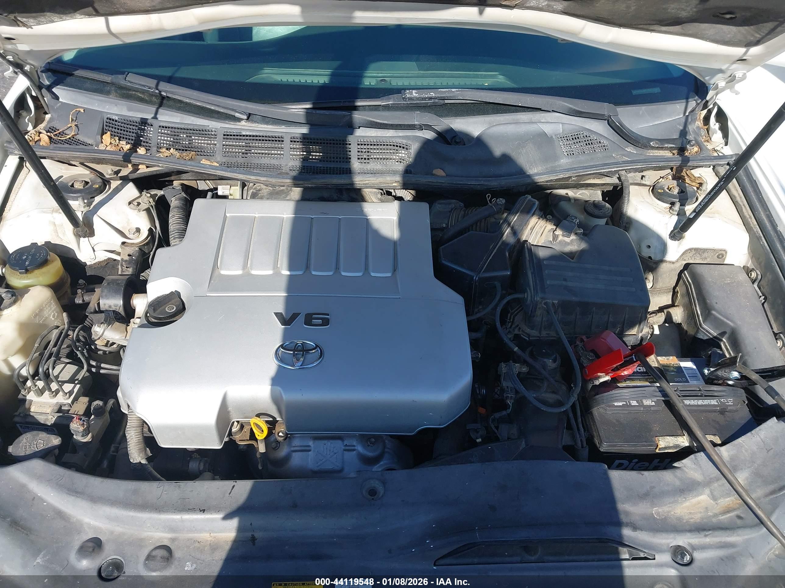 TOYOTA AVALON image 10