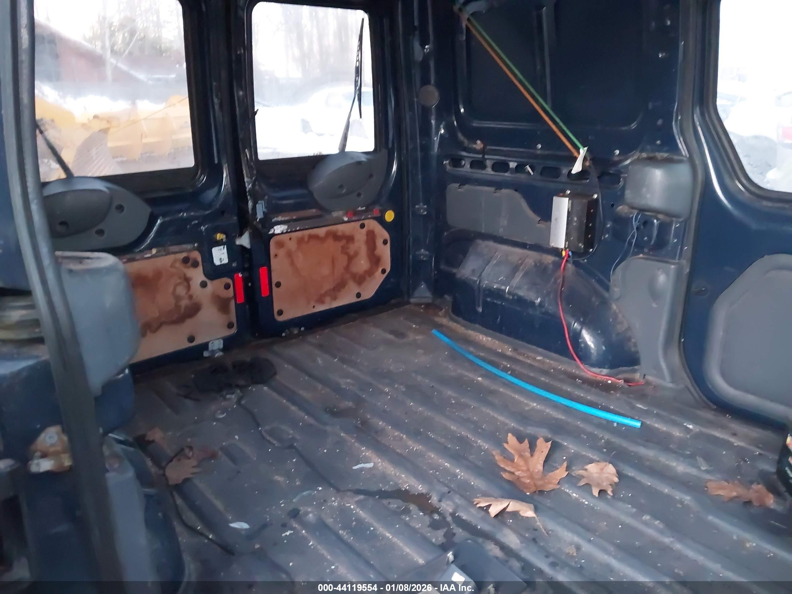 FORD TRANSIT image 8