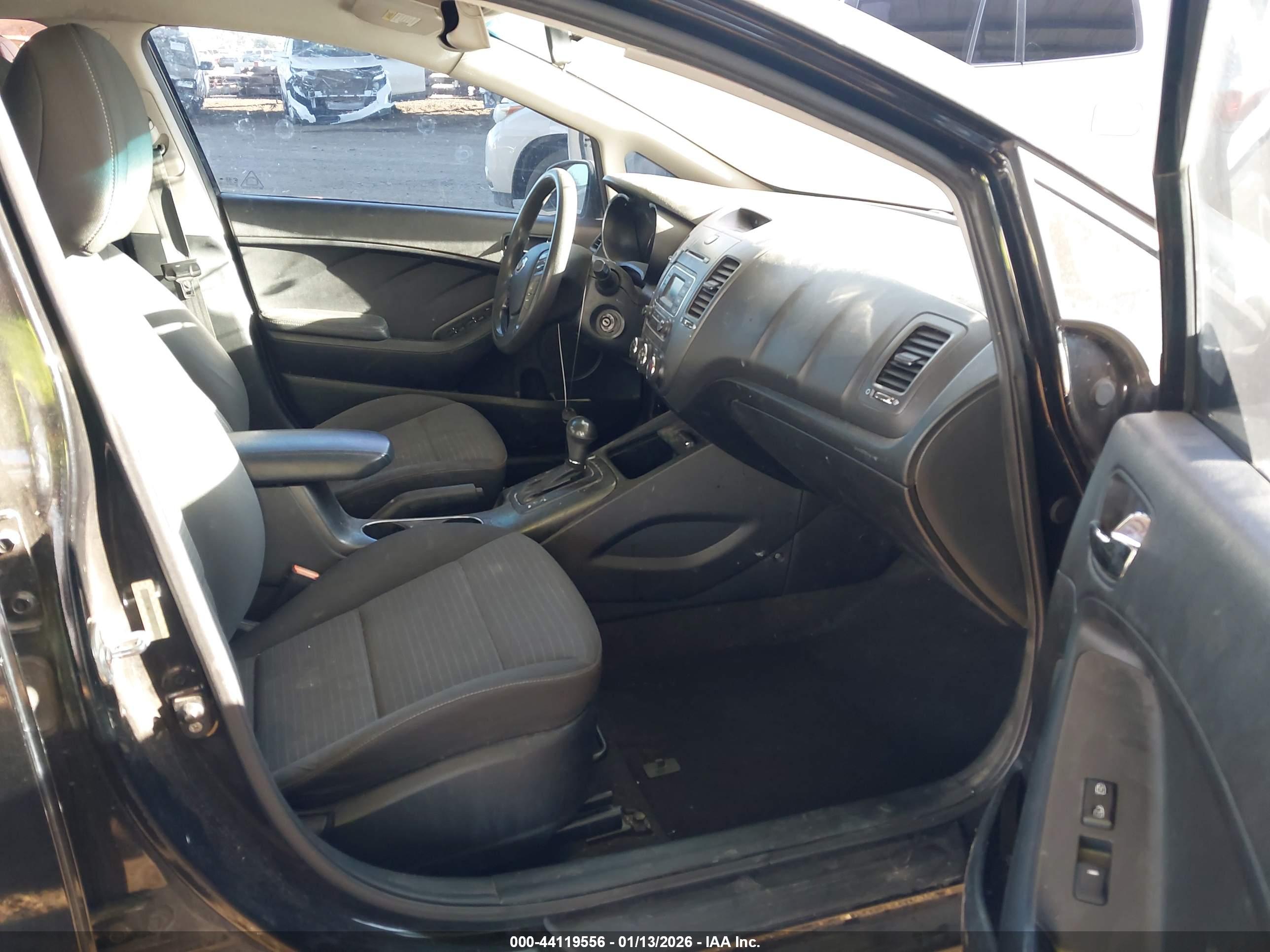 KIA FORTE image 5