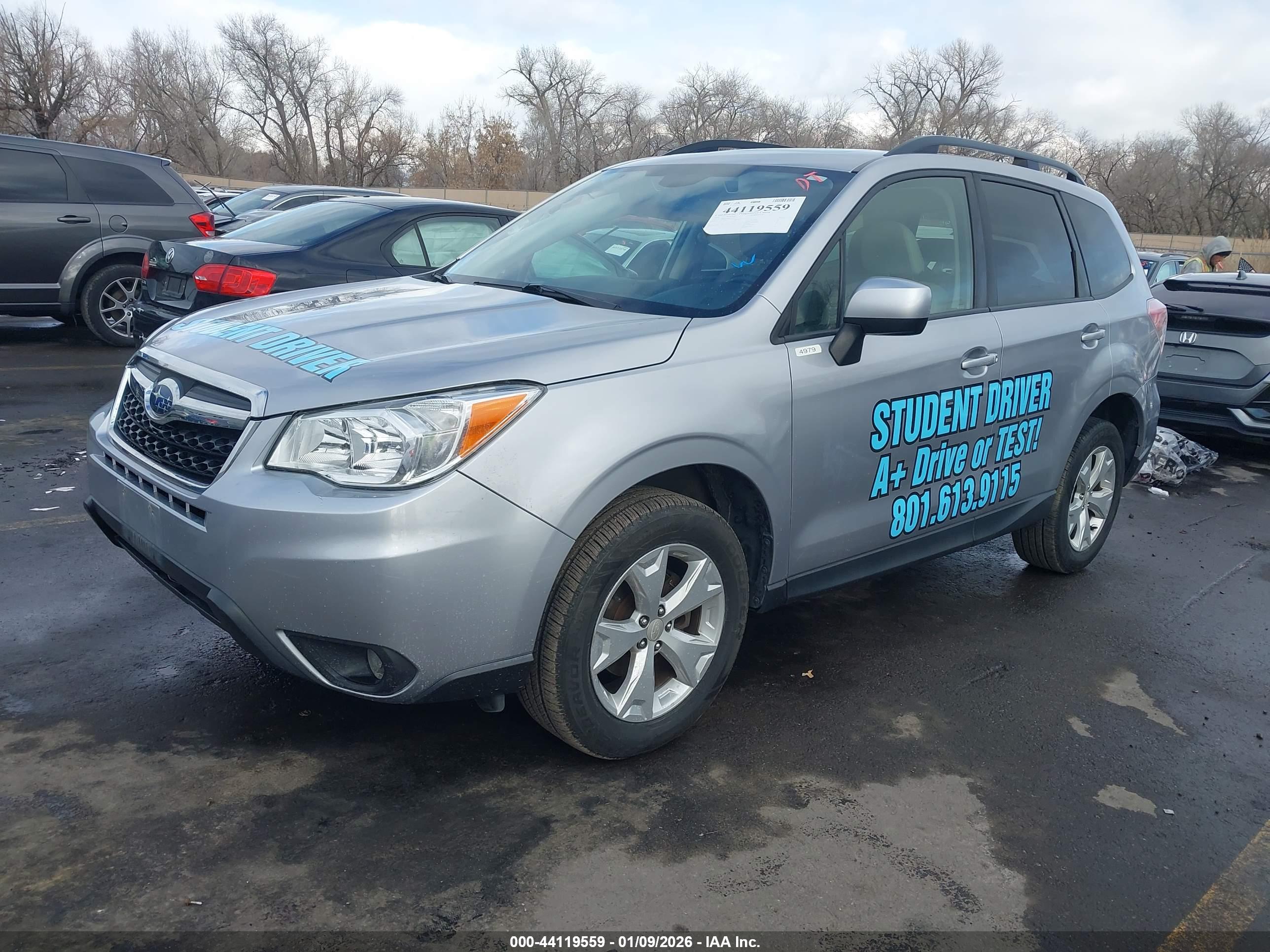 SUBARU FORESTER image 2