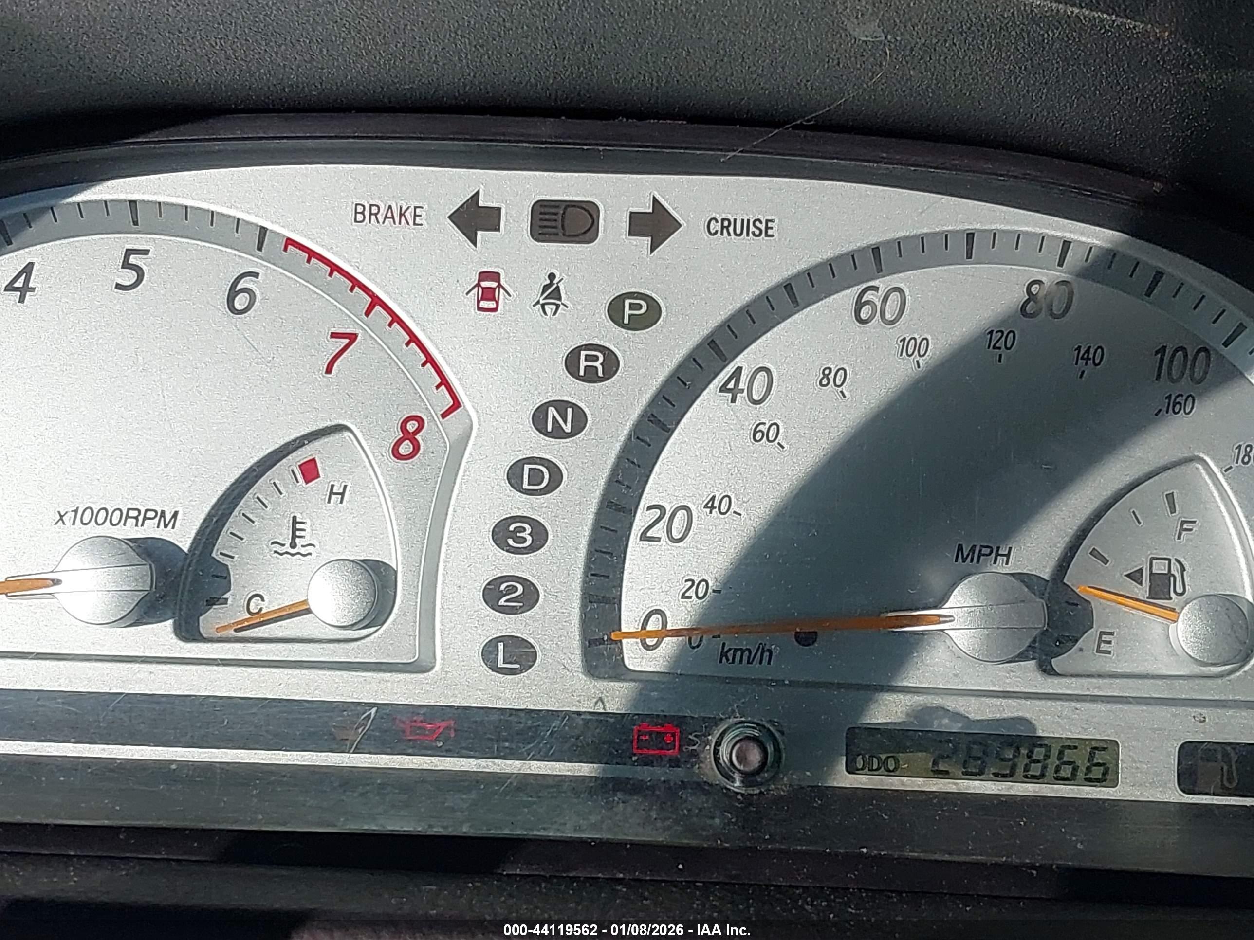 TOYOTA CAMRY image 7