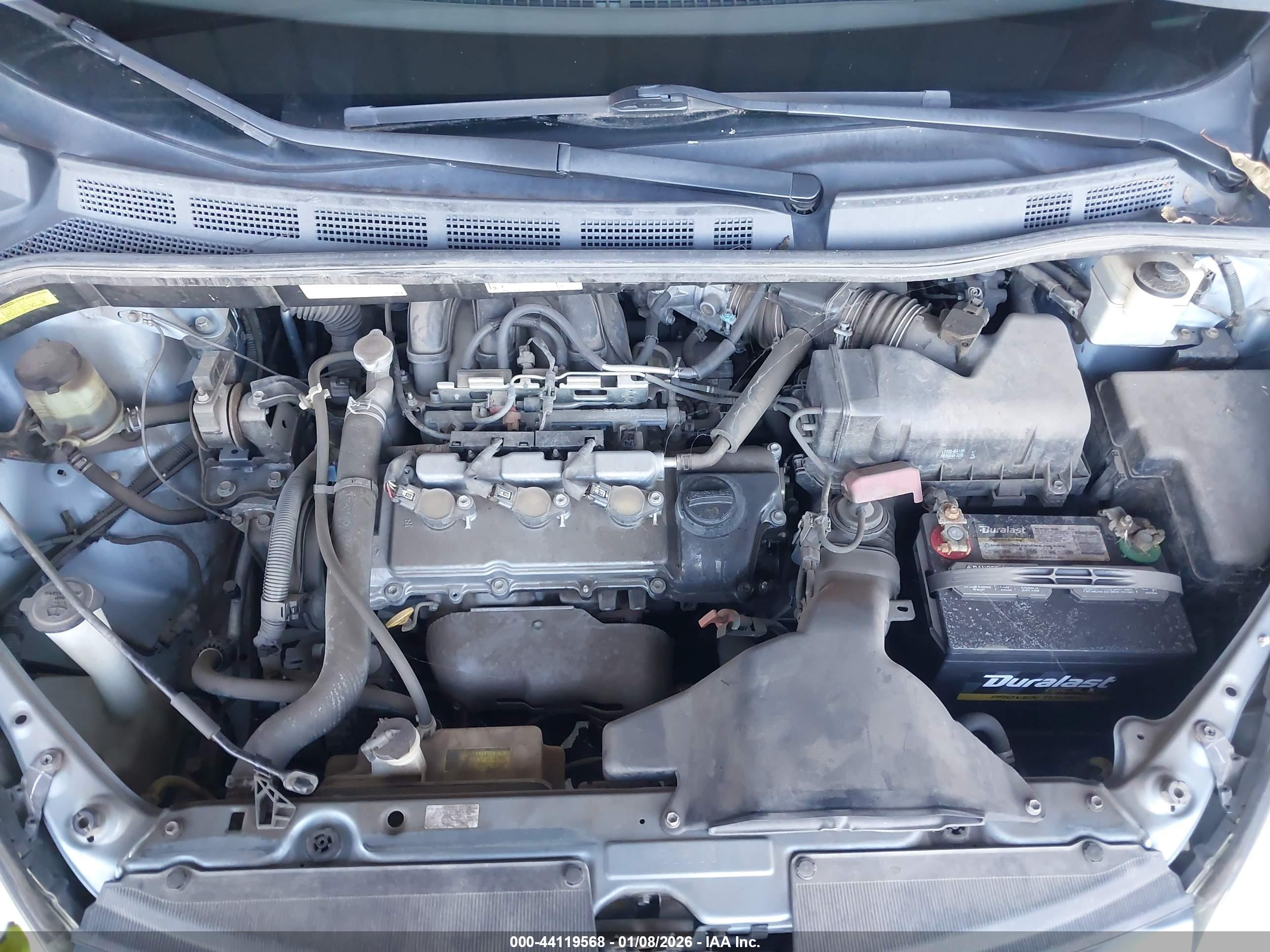 TOYOTA SIENNA image 10