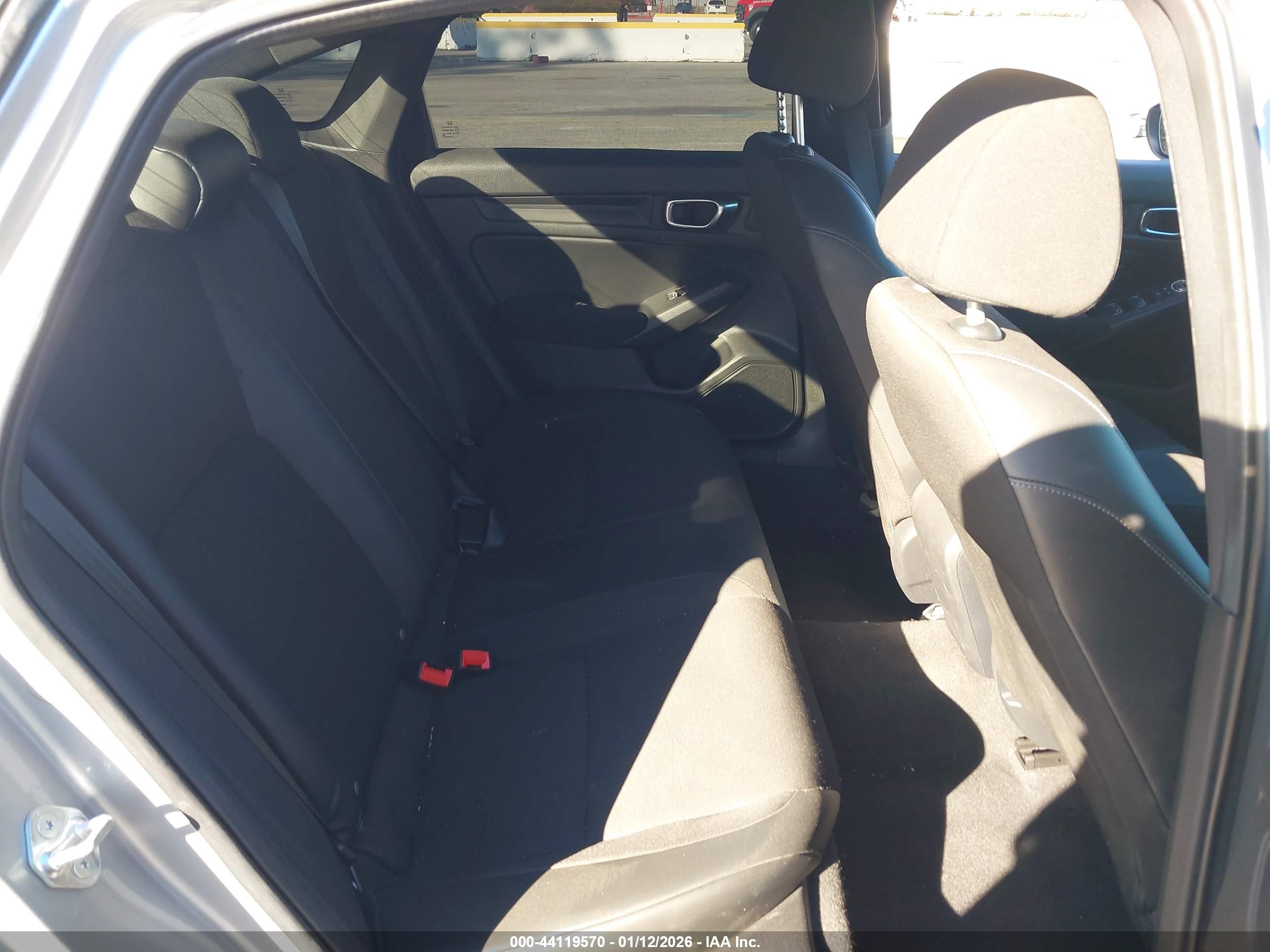 HONDA CIVIC image 8
