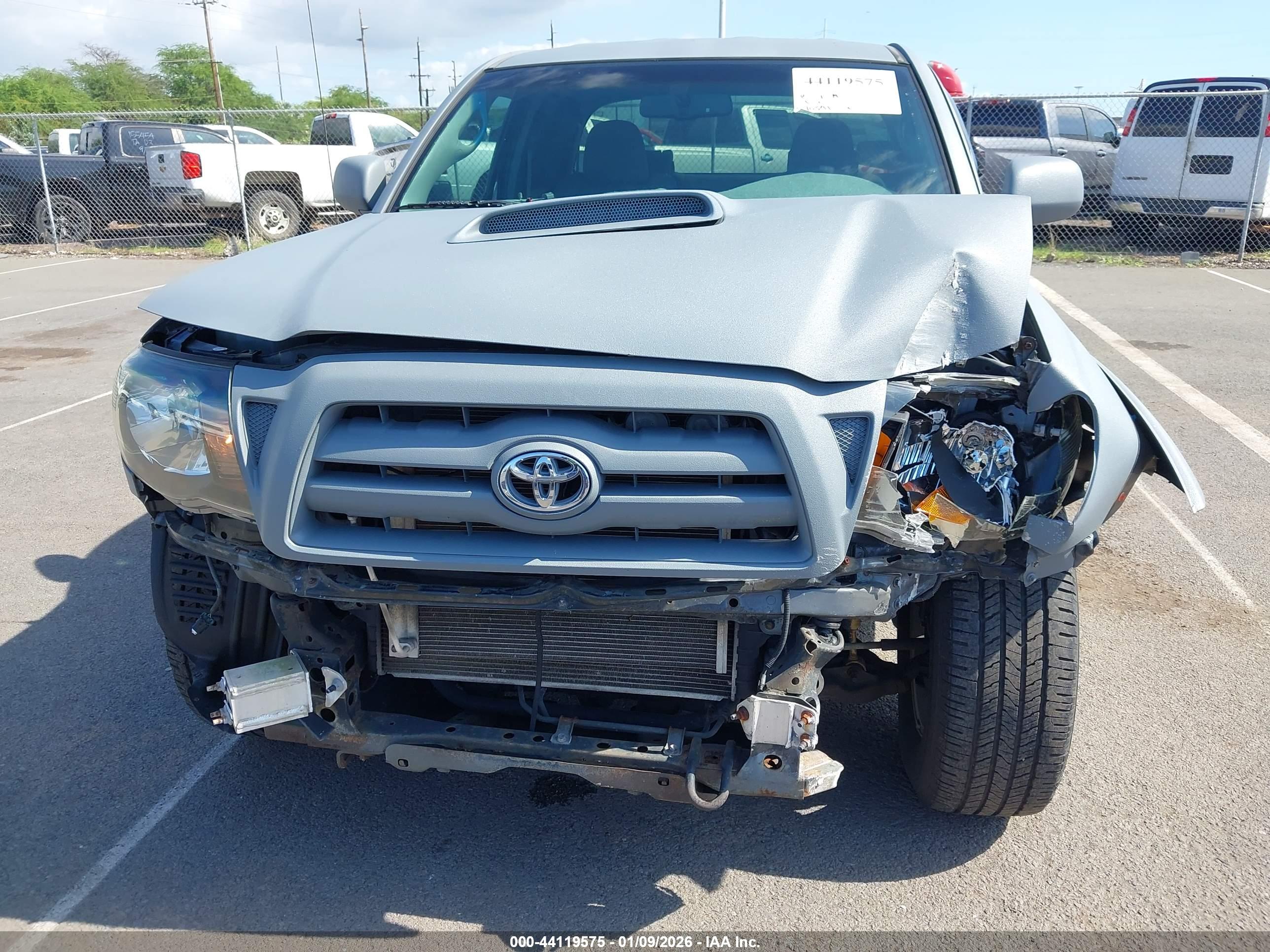 TOYOTA TACOMA image 6