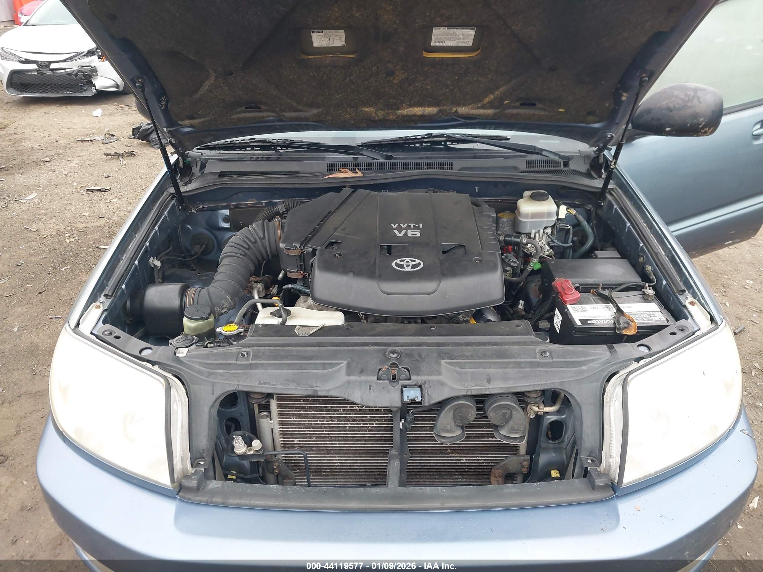 TOYOTA 4RUNNER image 10