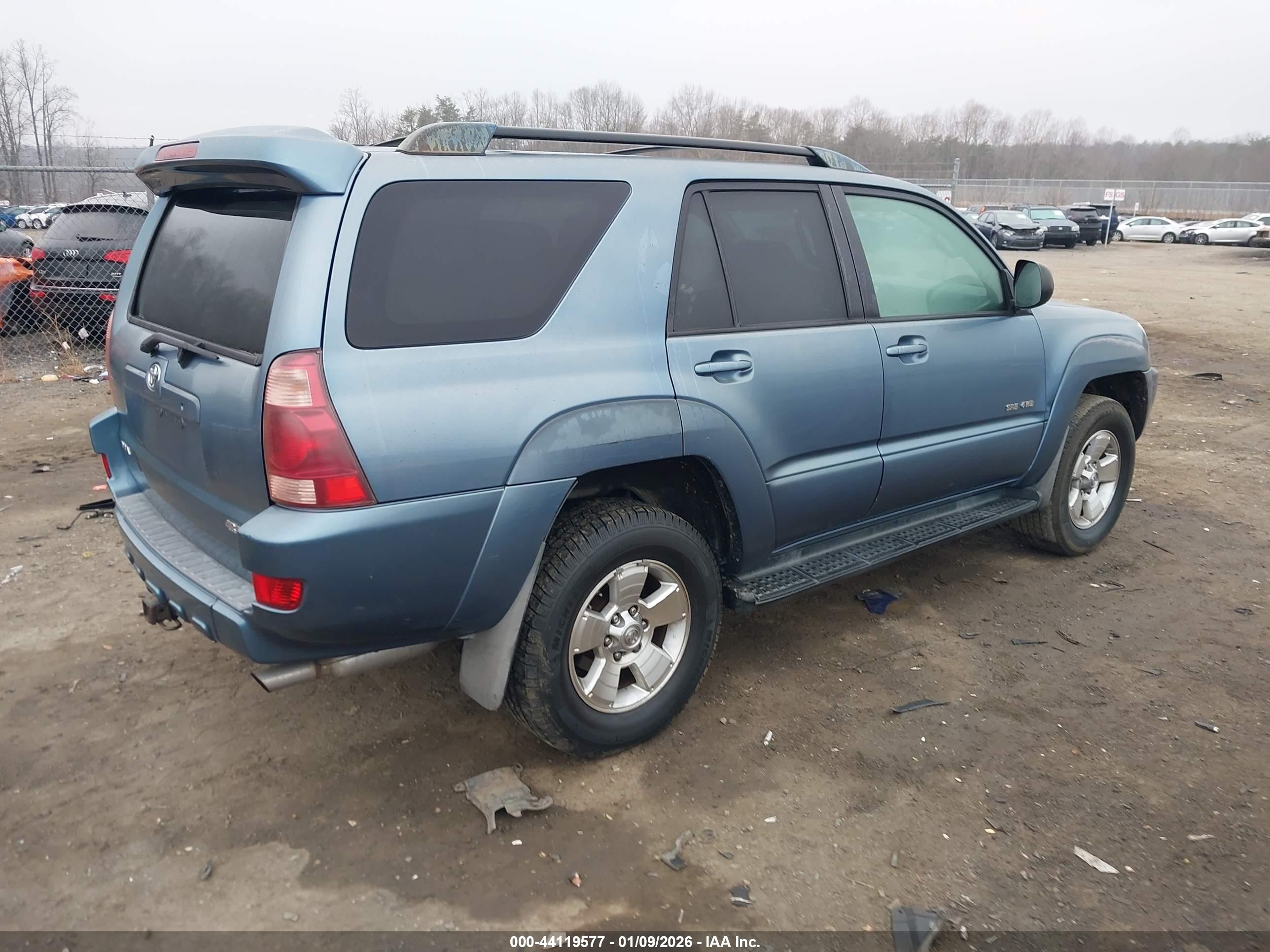 TOYOTA 4RUNNER image 4