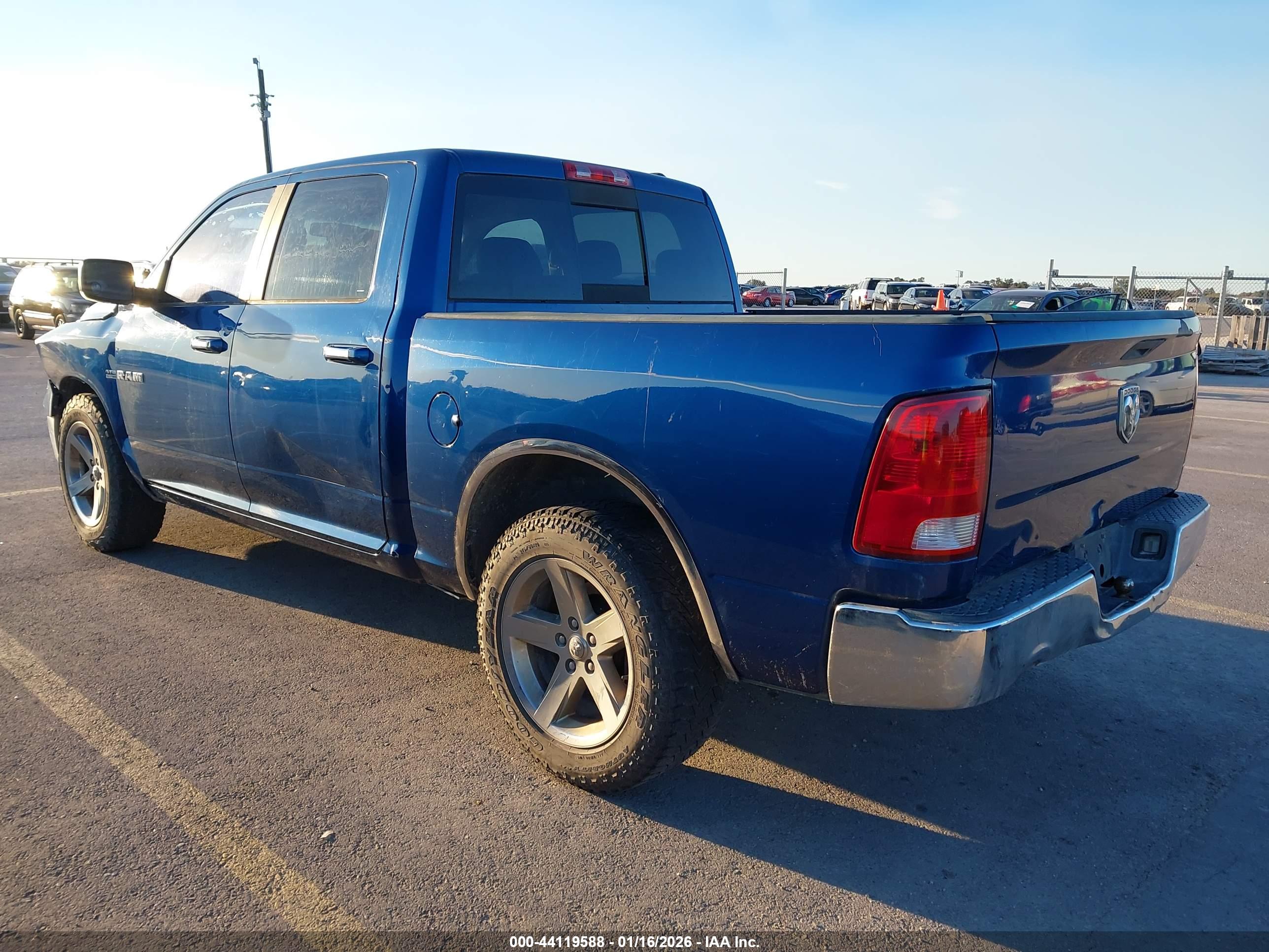 DODGE RAM image 3