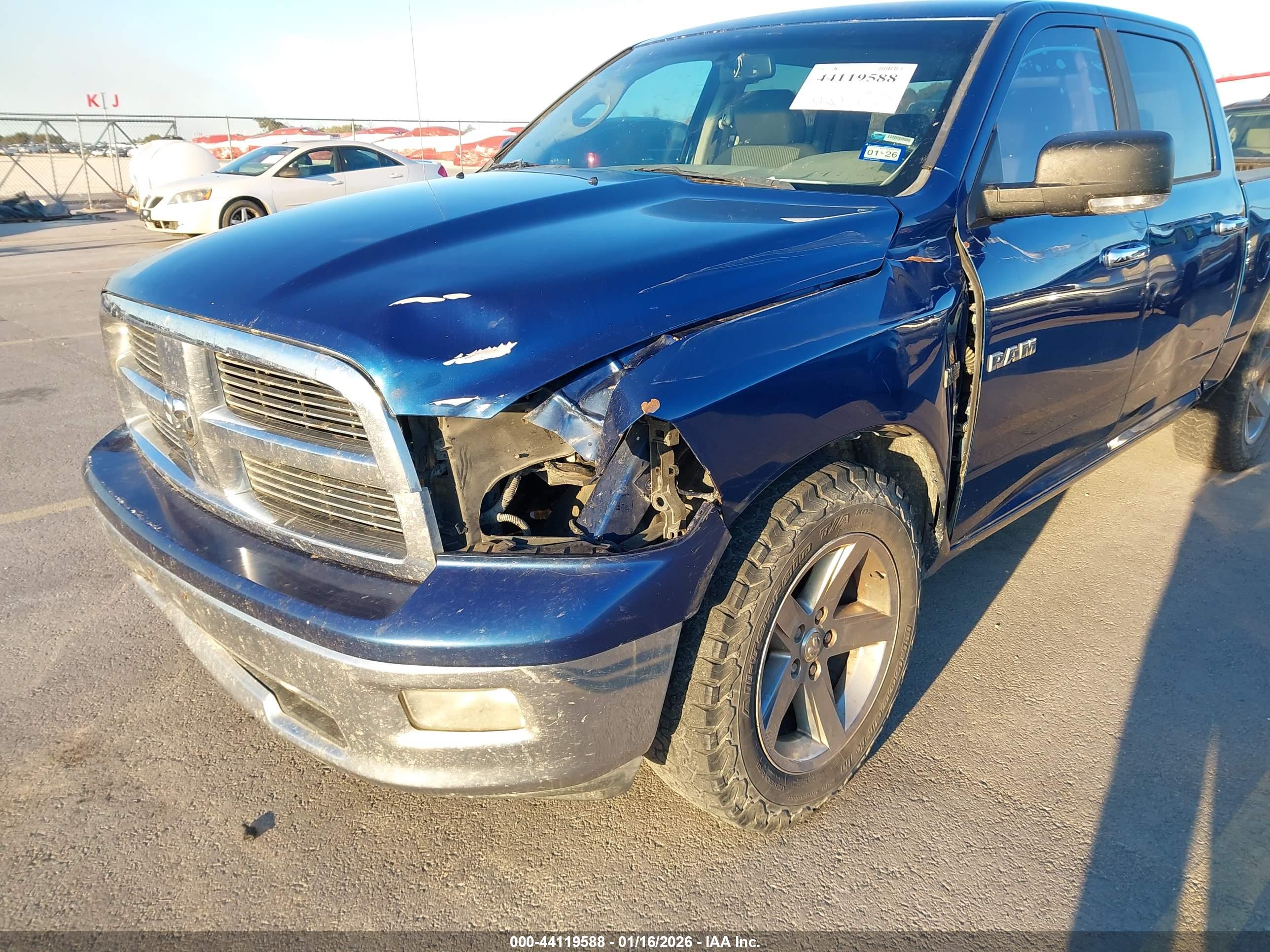 DODGE RAM image 6