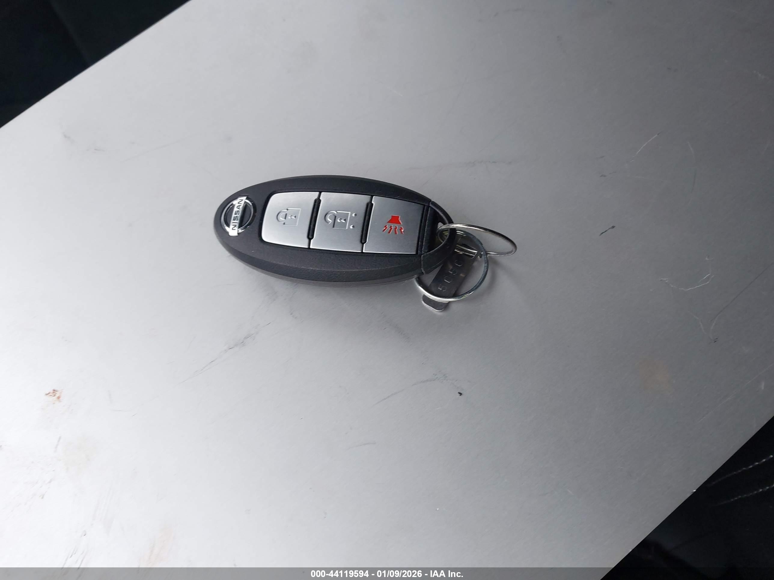 NISSAN MURANO image 11