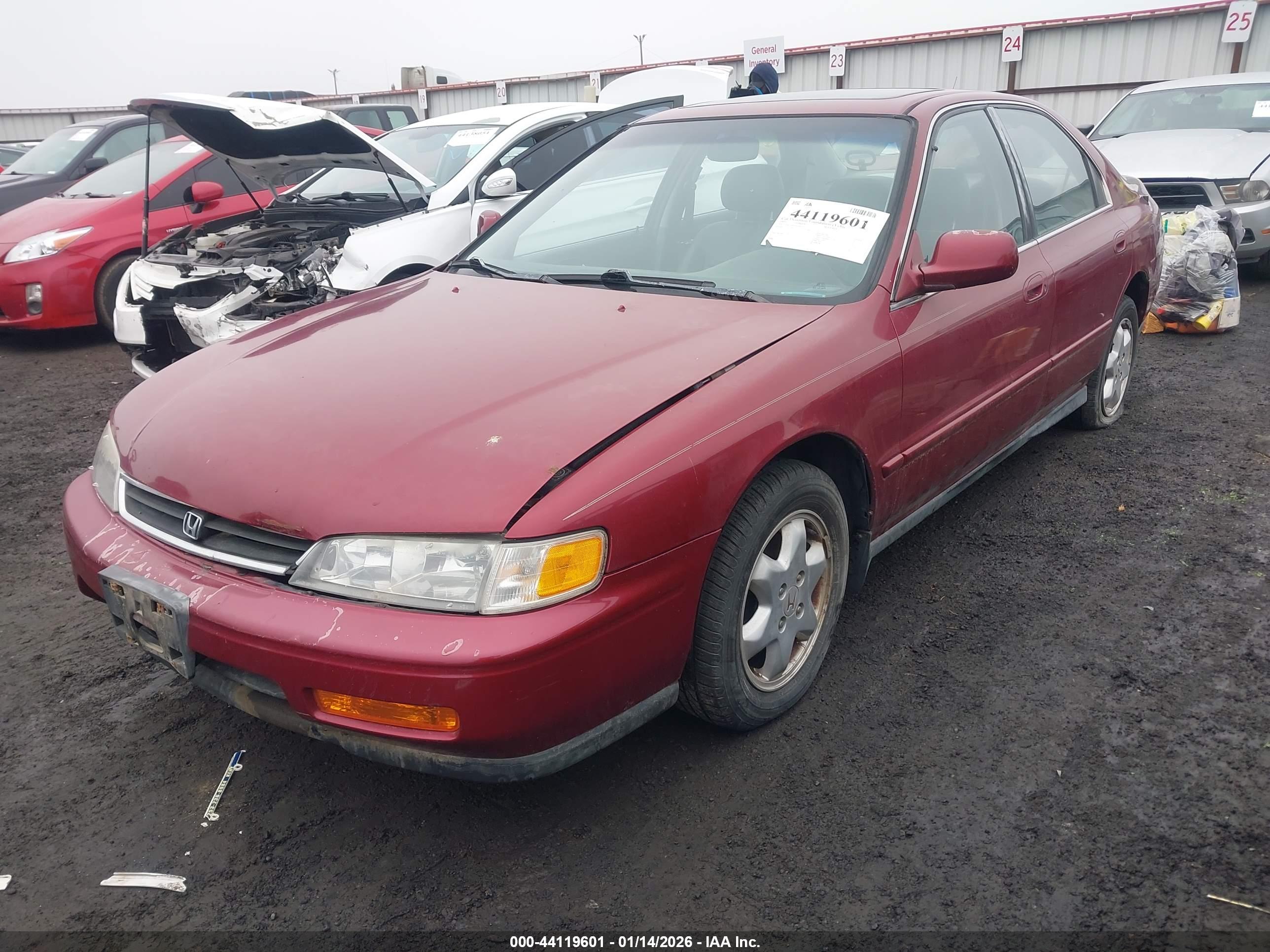 HONDA ACCORD image 2