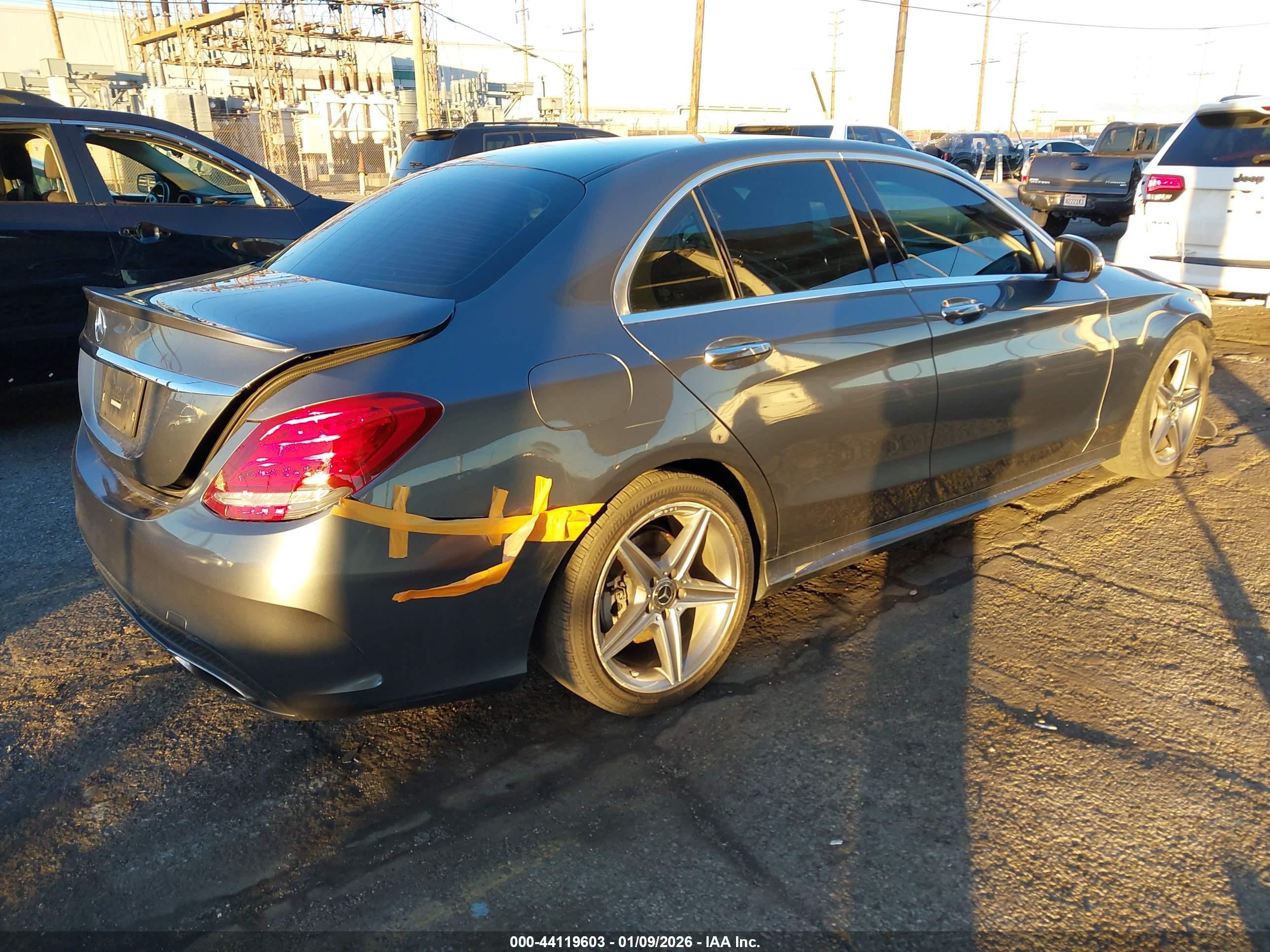 MERCEDES-BENZ C image 4