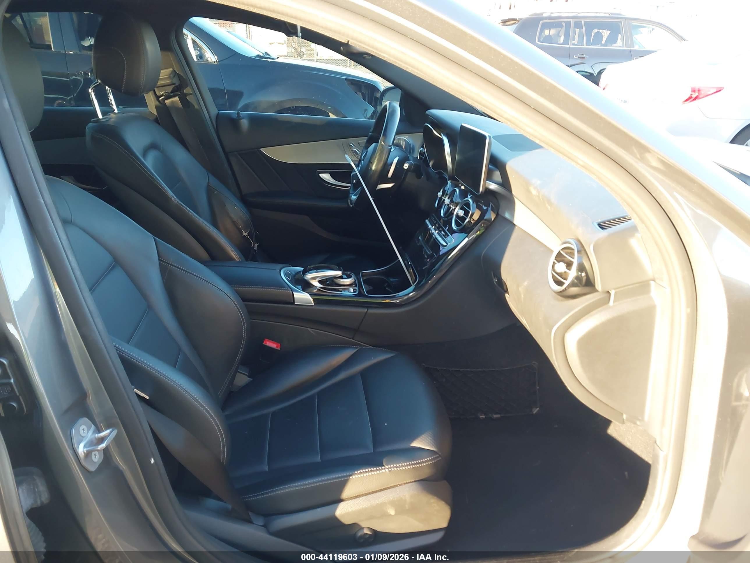 MERCEDES-BENZ C image 5