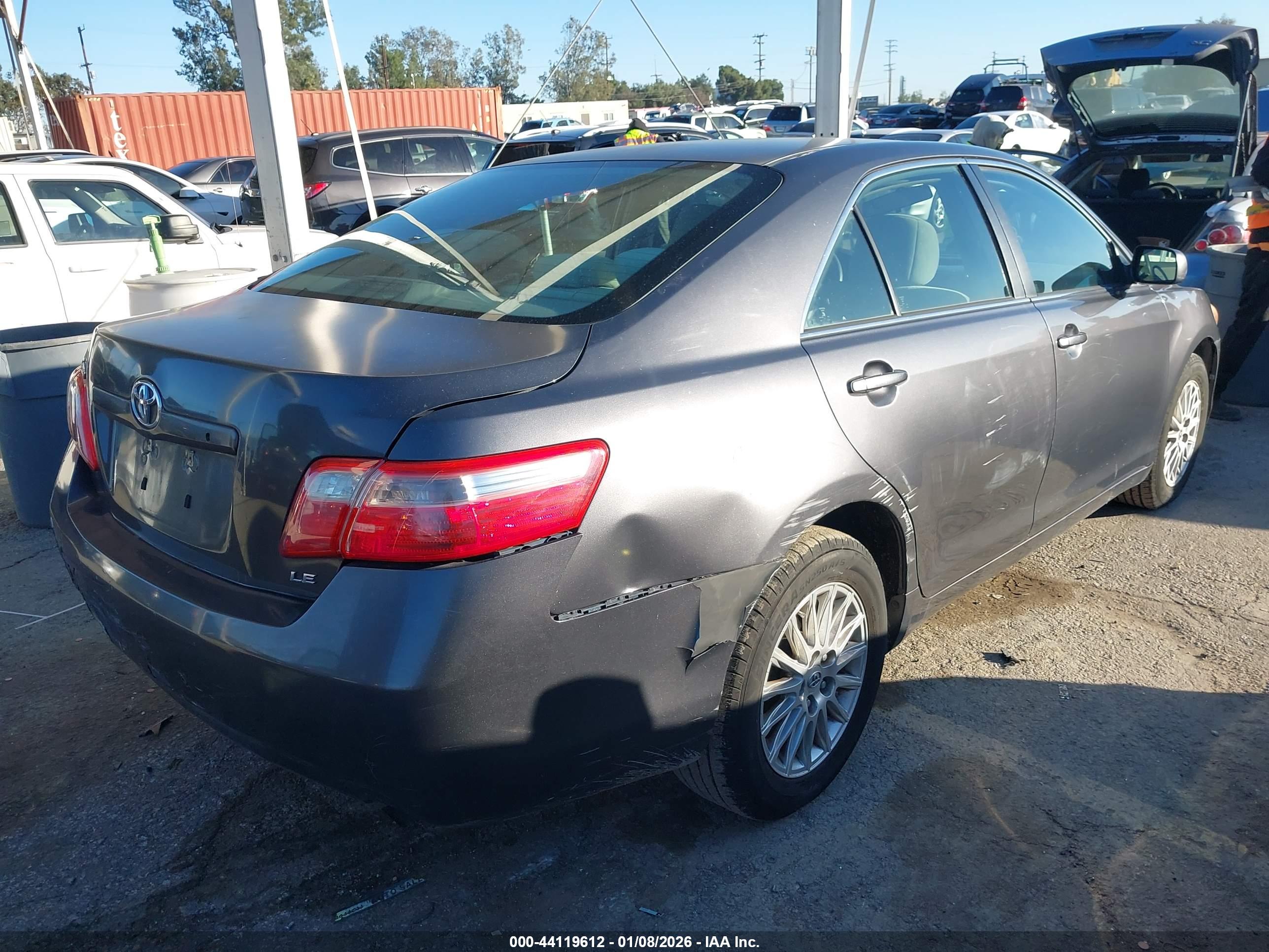 TOYOTA CAMRY image 4
