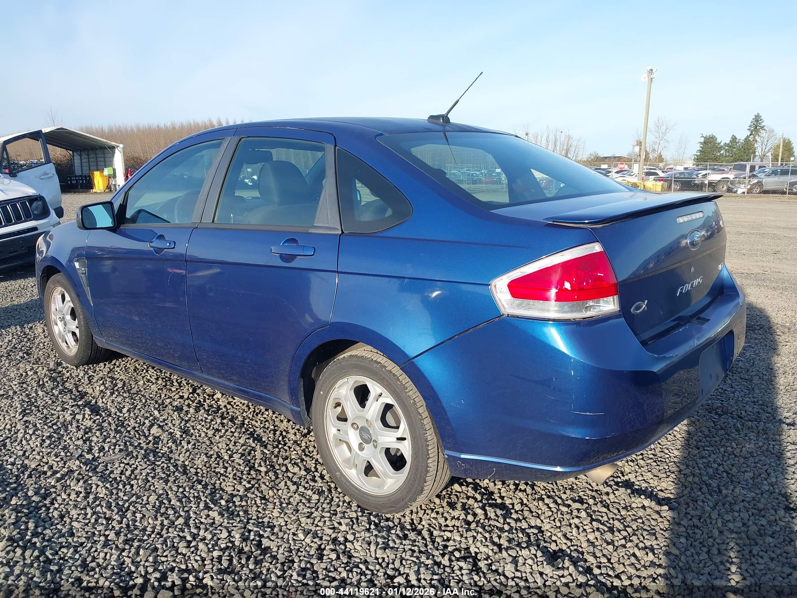 FORD FOCUS image 3