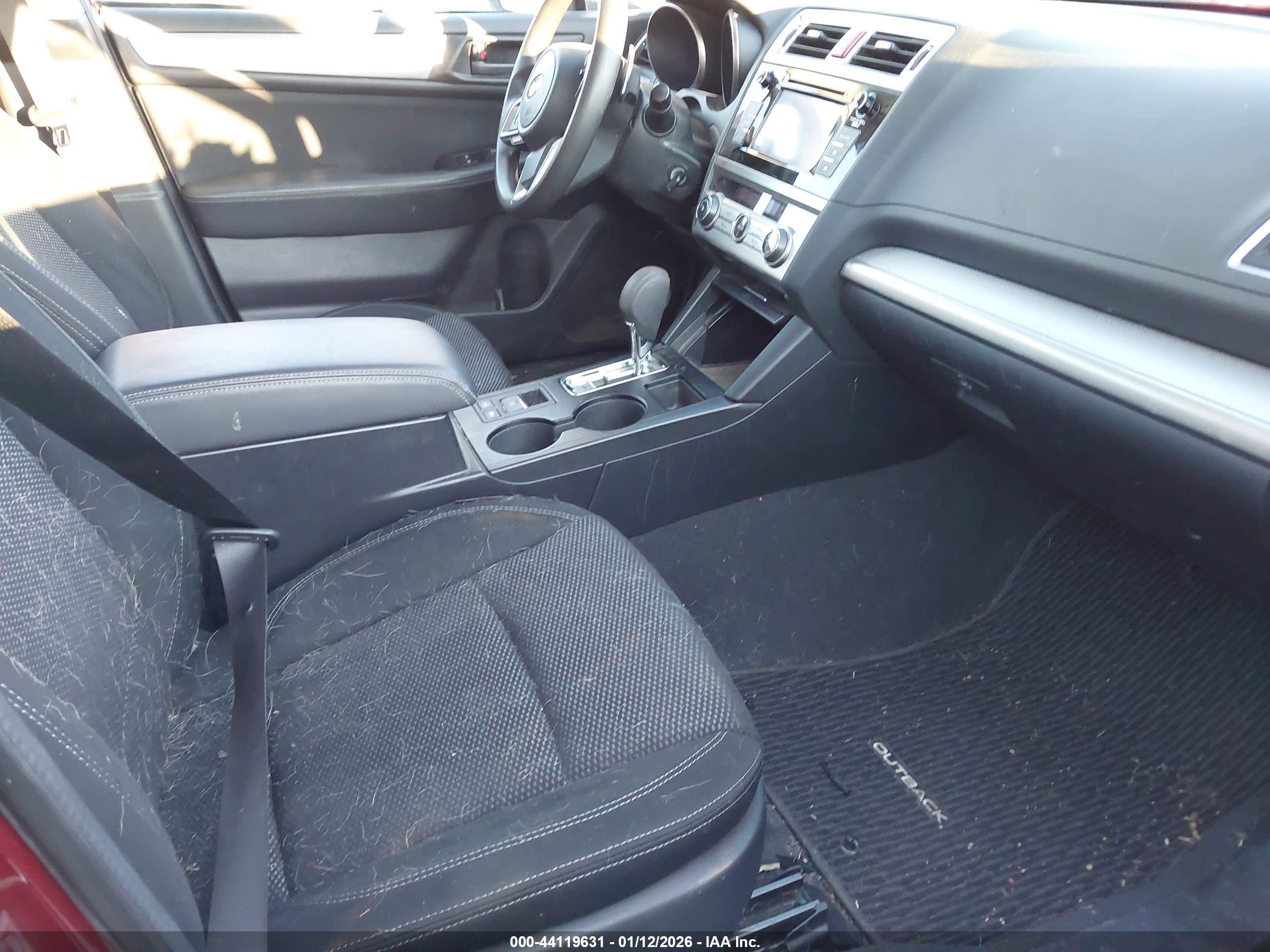 SUBARU OUTBACK image 5