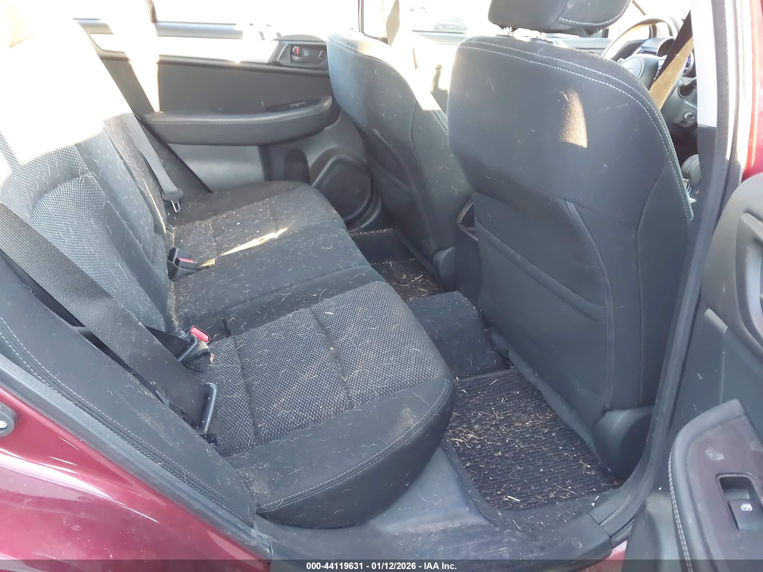 SUBARU OUTBACK image 8