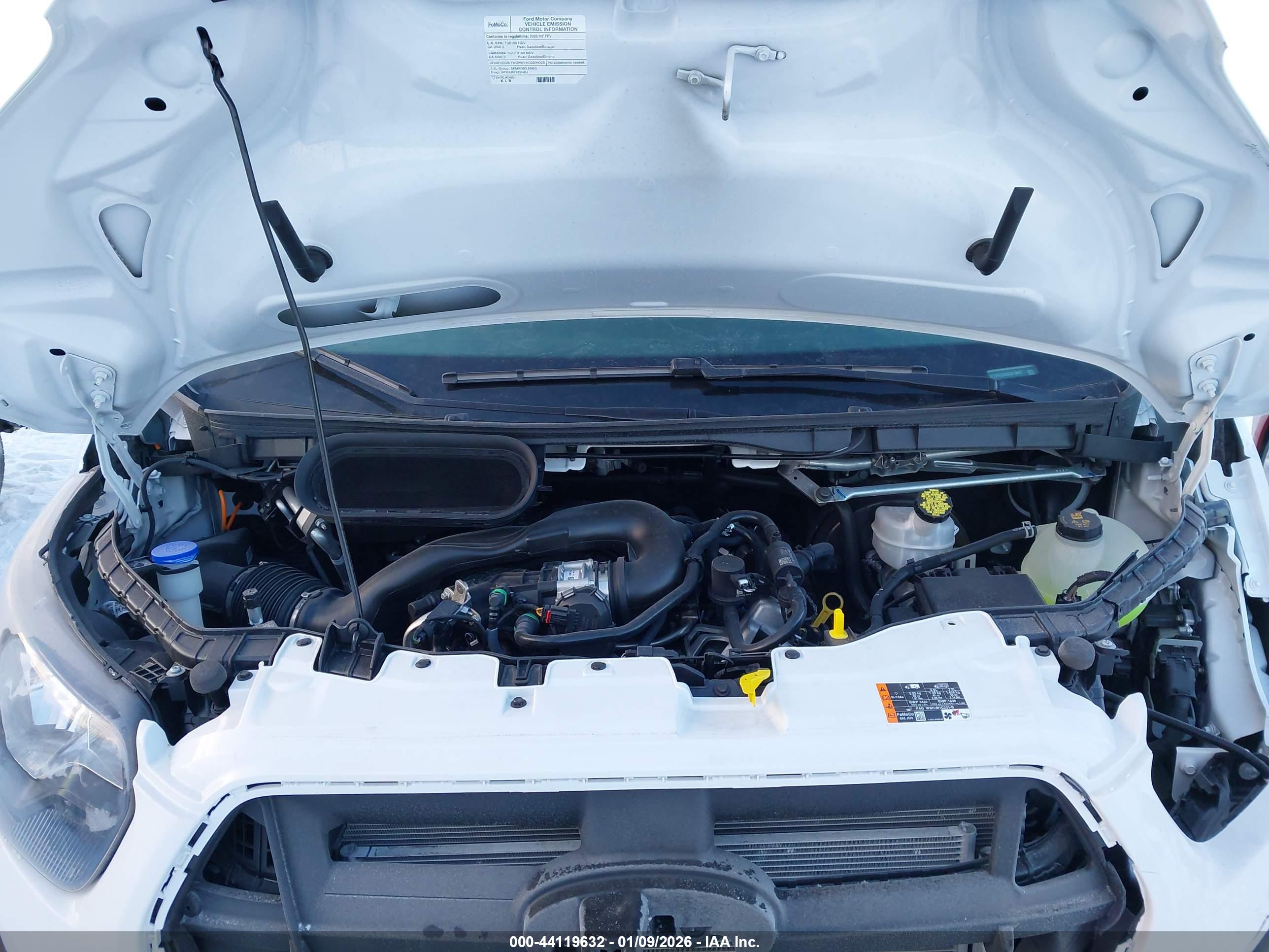FORD TRANSIT-250 image 10