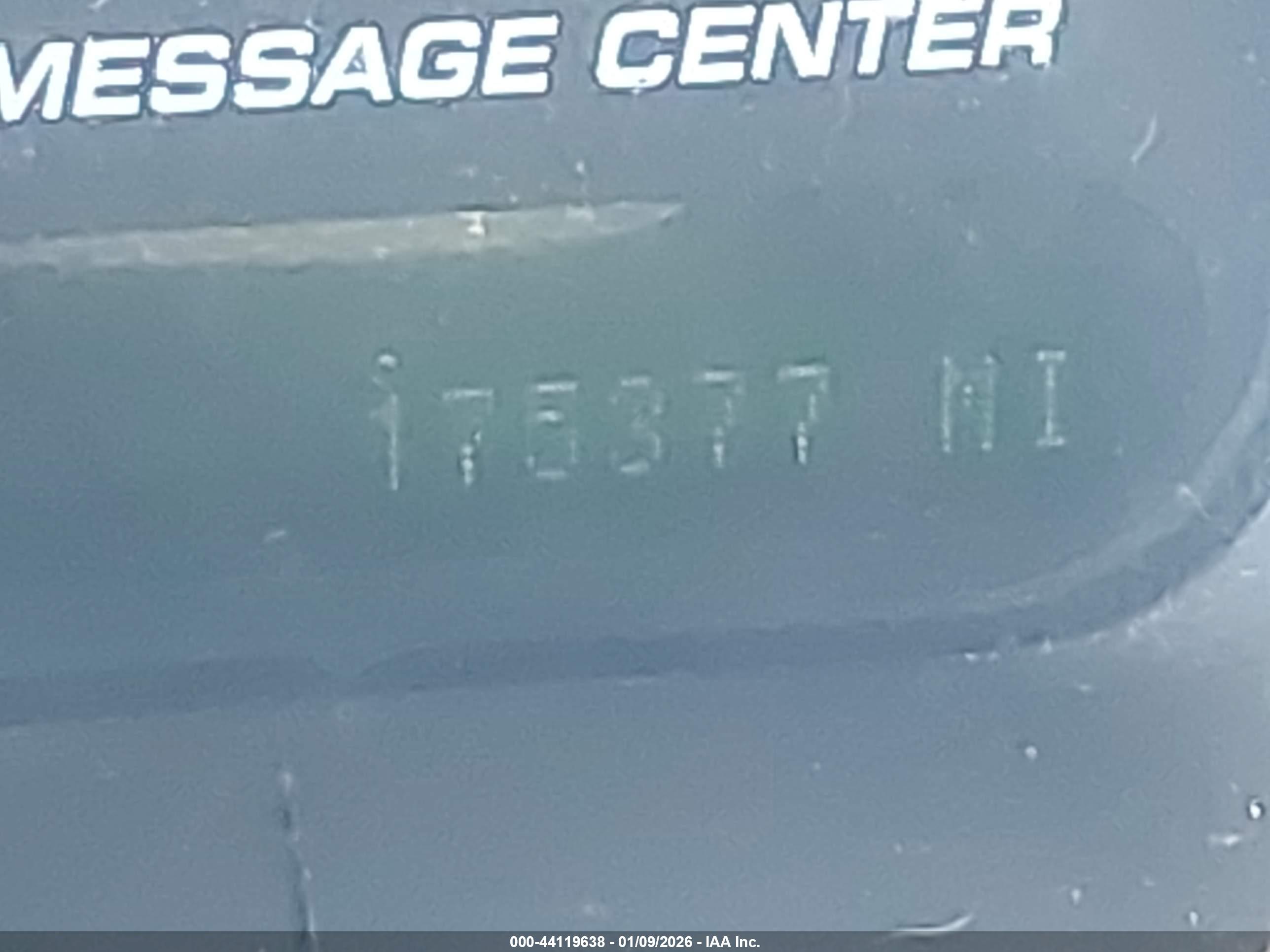 FORD EXPEDITION image 7