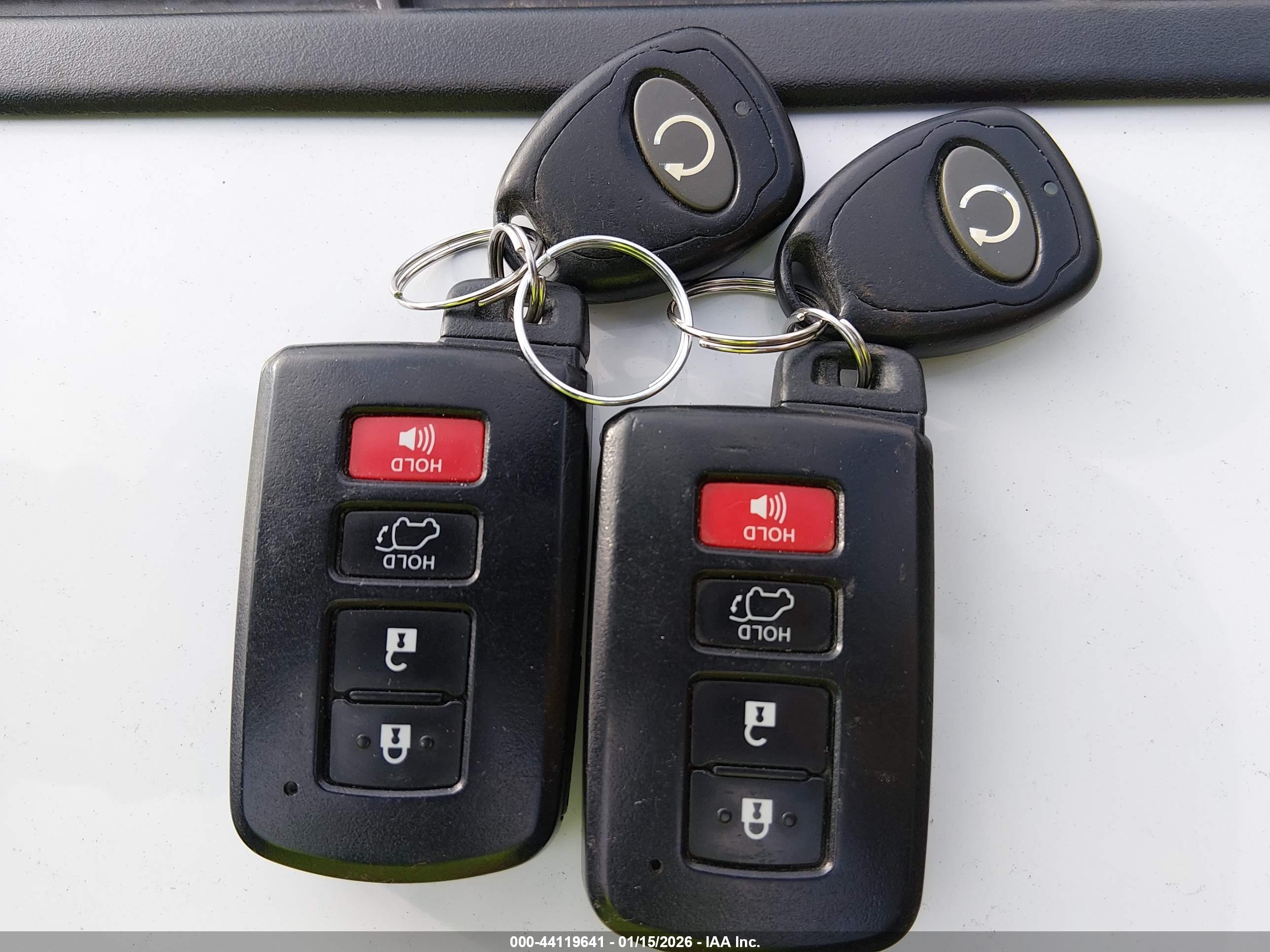 TOYOTA HIGHLANDER image 11