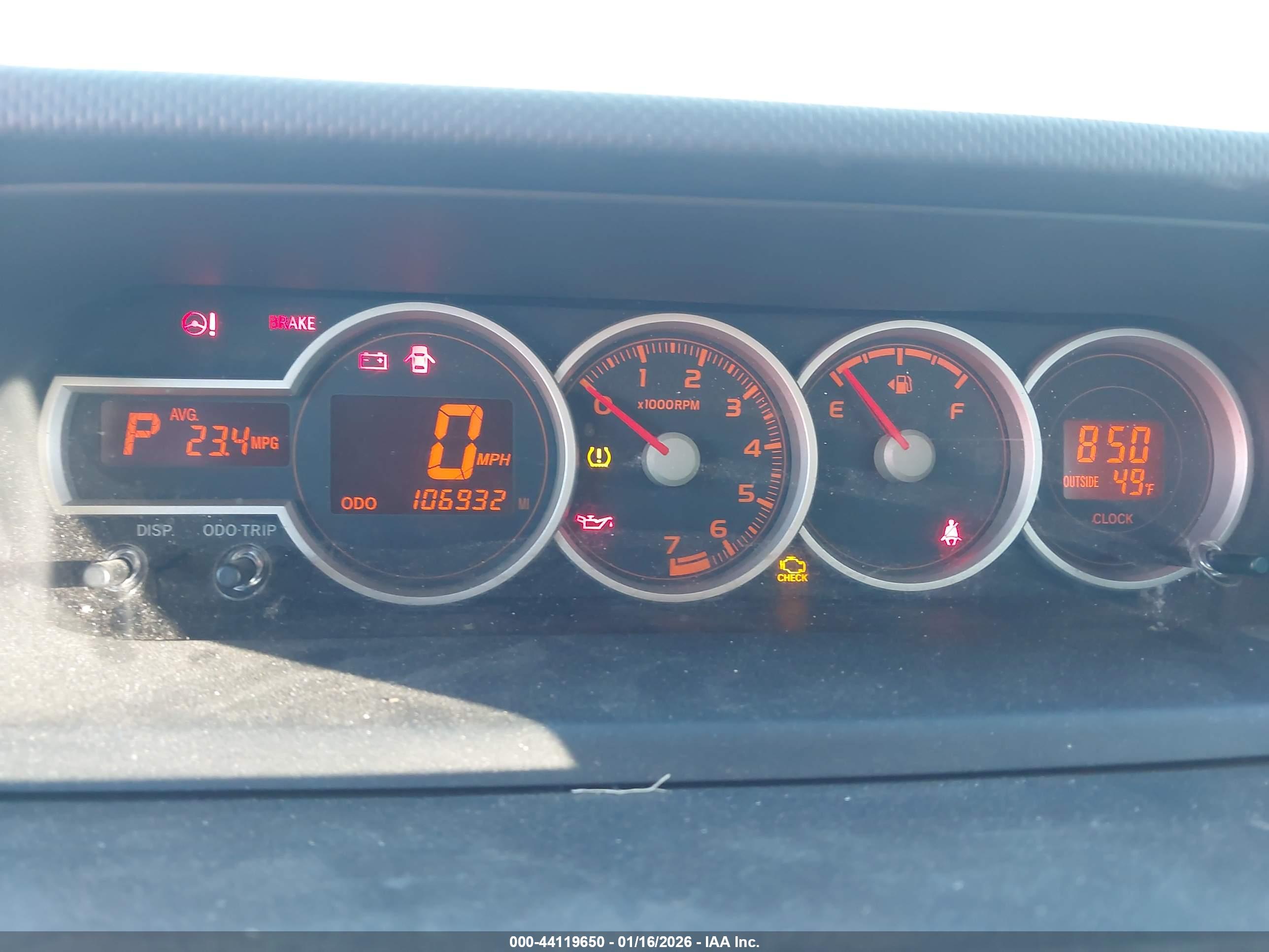 SCION XB image 7