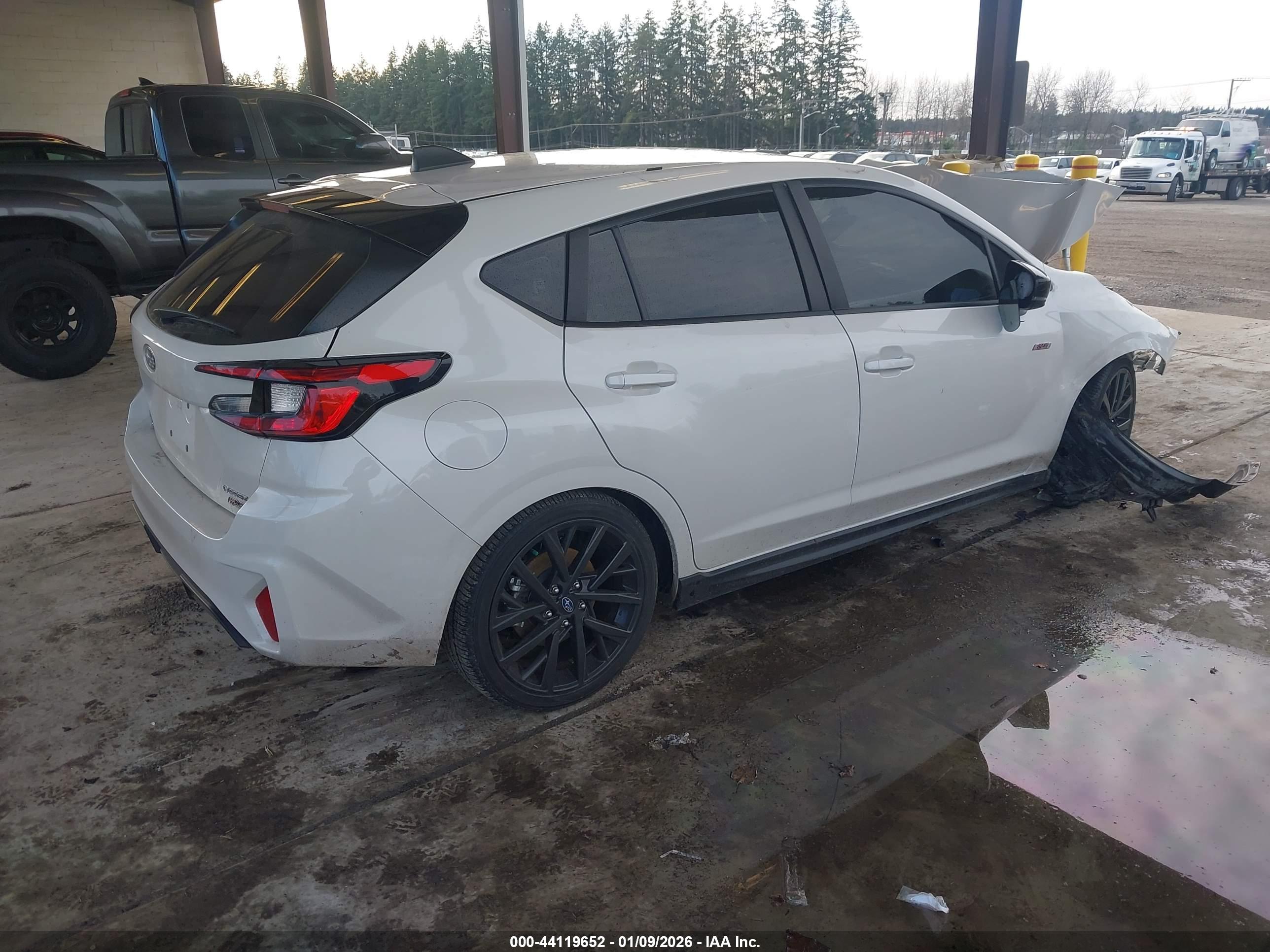 SUBARU IMPREZA image 4