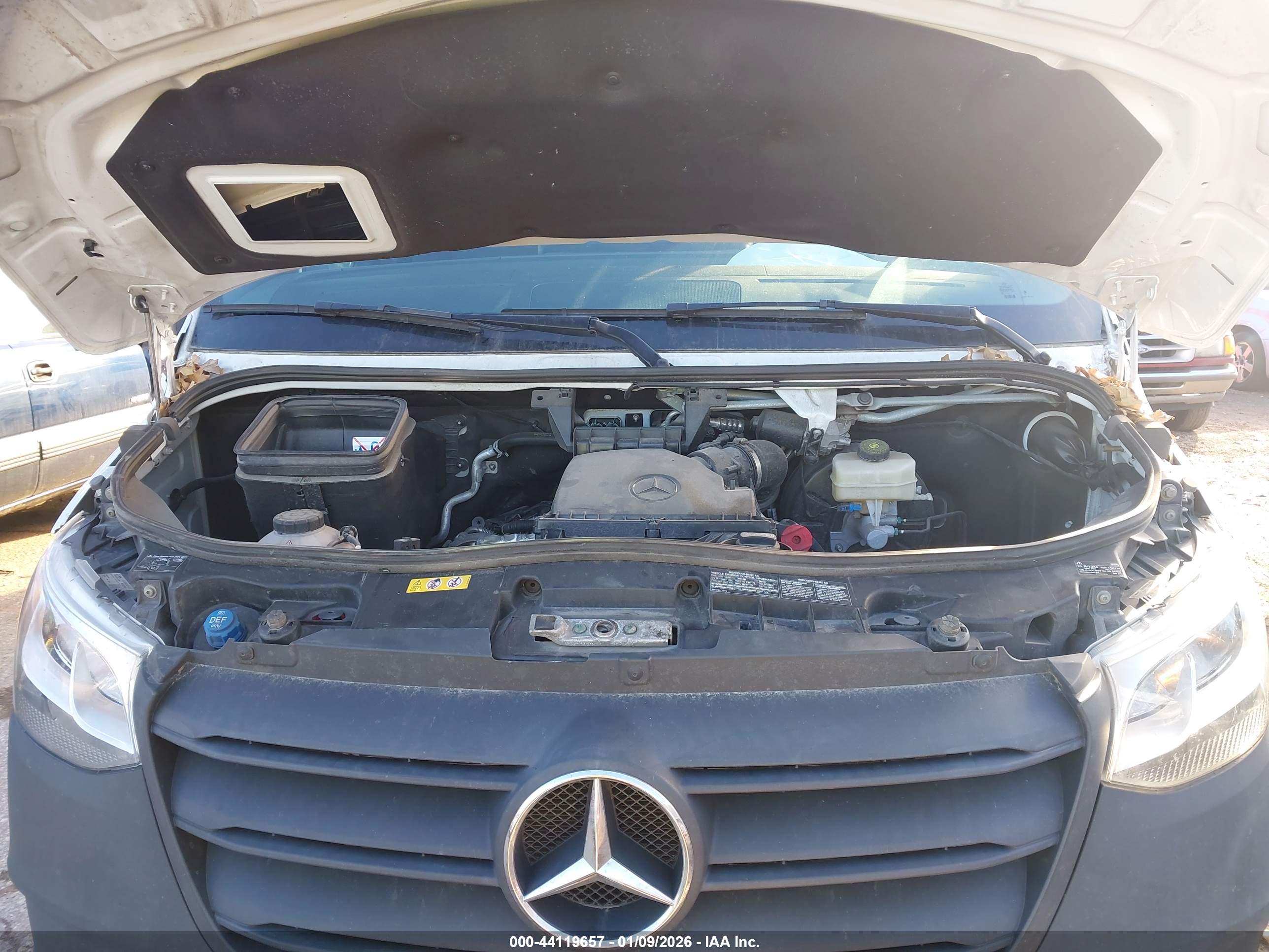 MERCEDES-BENZ SPRINTER image 10