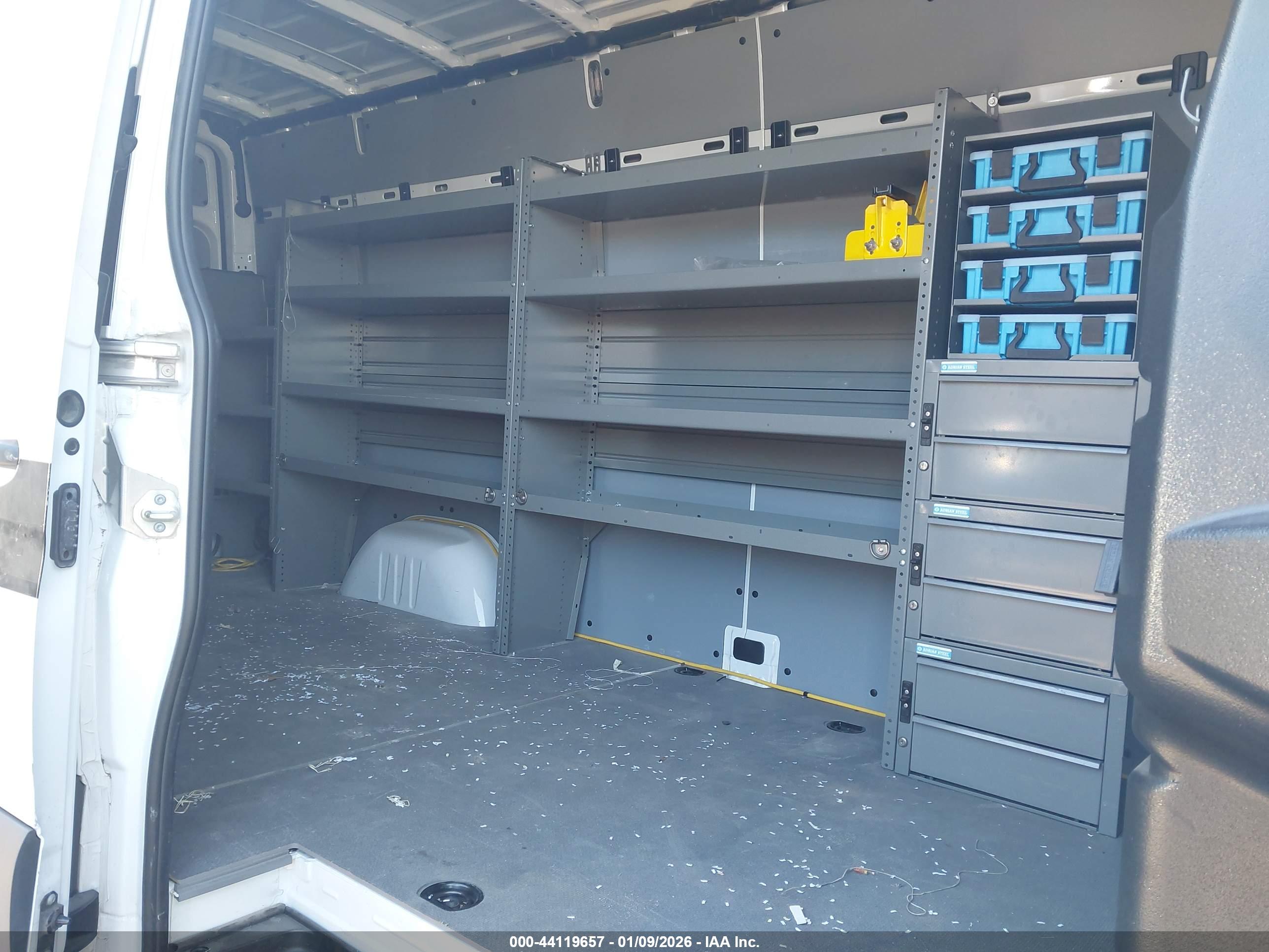 MERCEDES-BENZ SPRINTER image 8