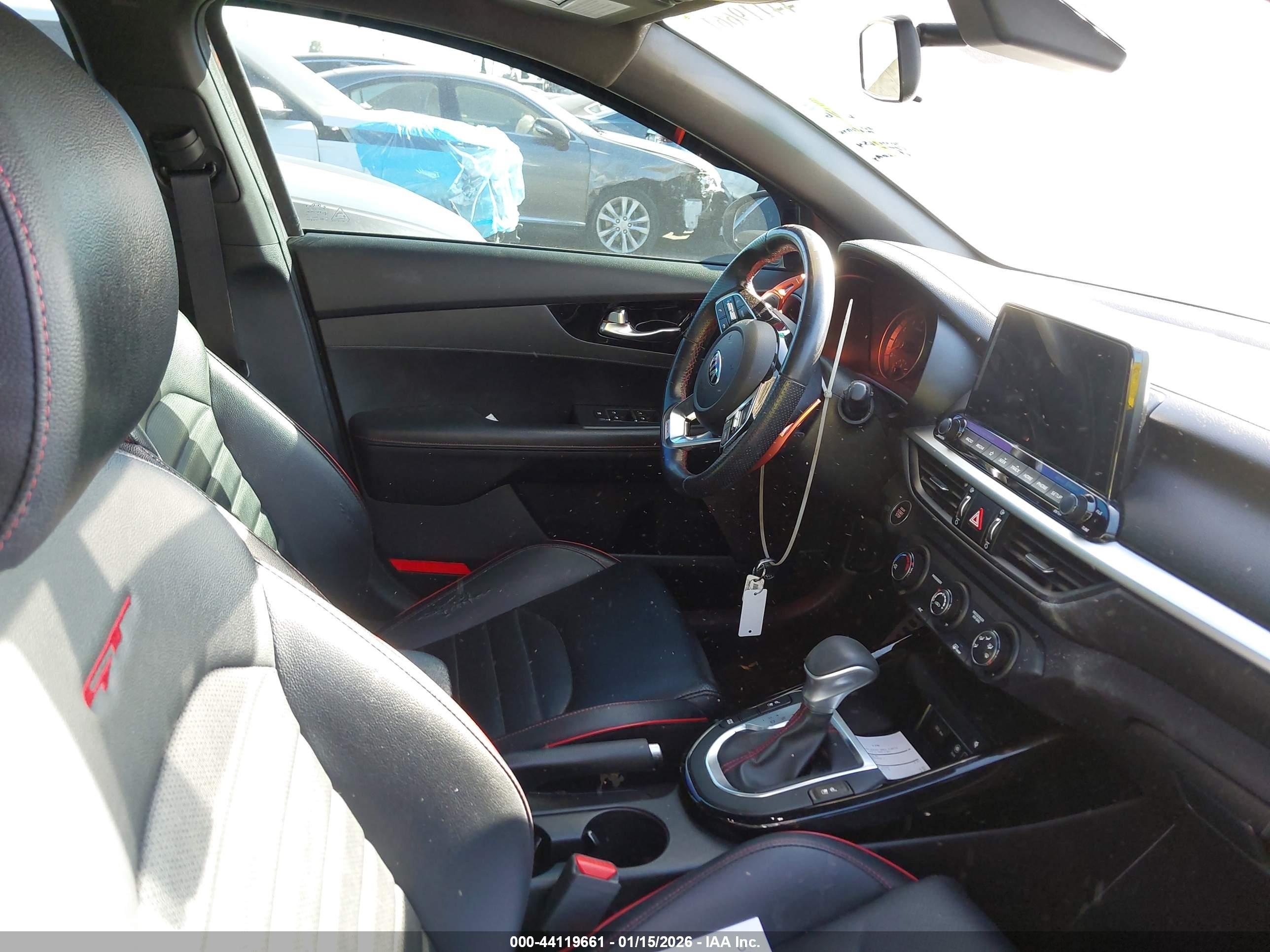 KIA FORTE image 5