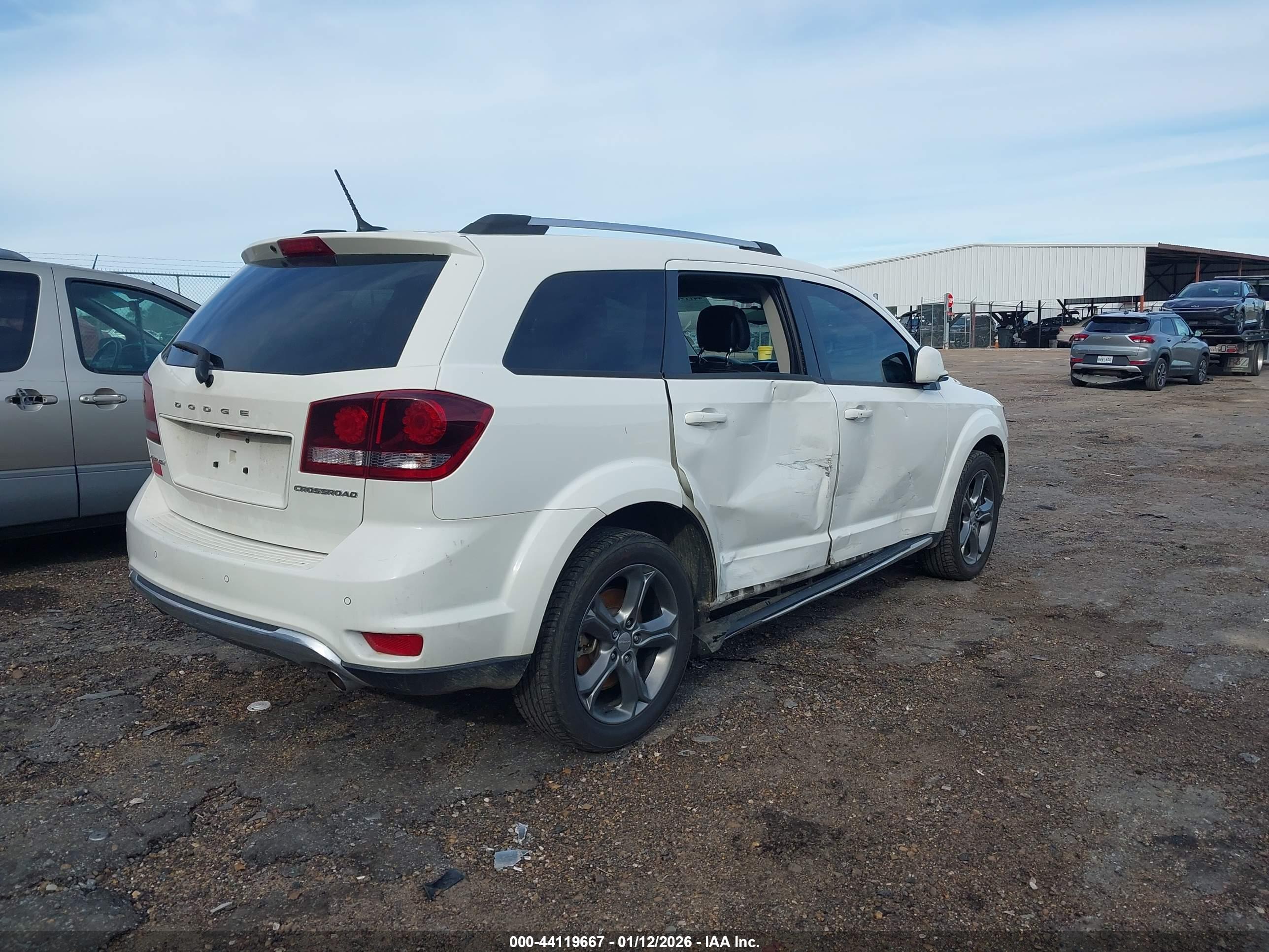 DODGE JOURNEY image 4