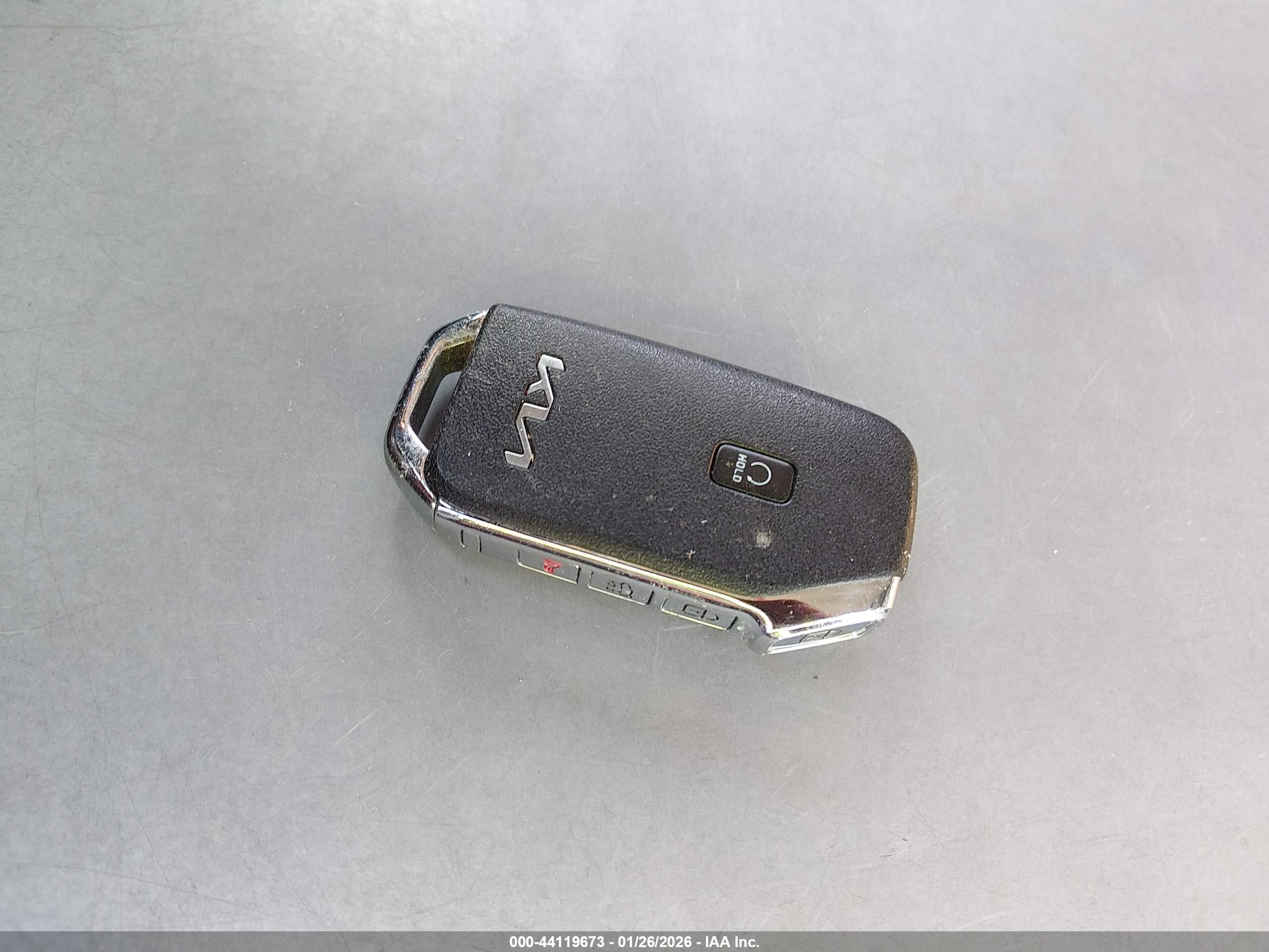 KIA K5 image 11
