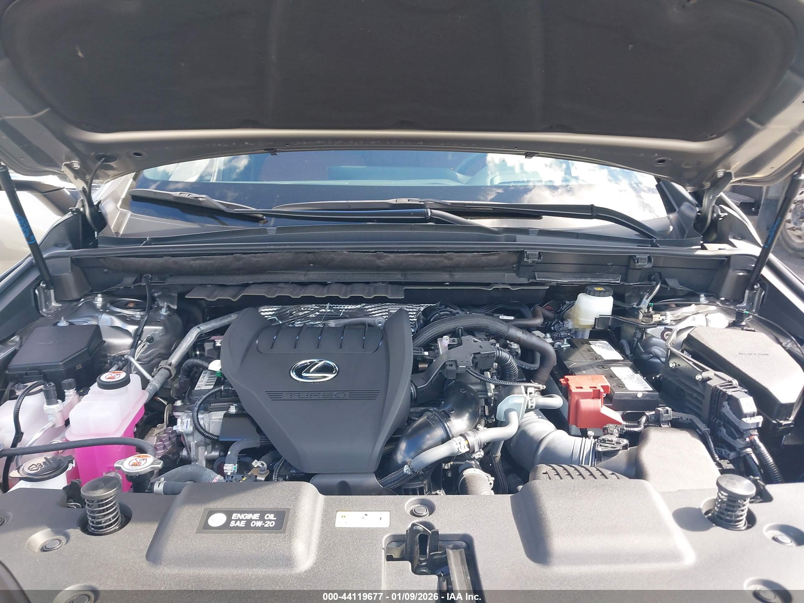 LEXUS NX image 10