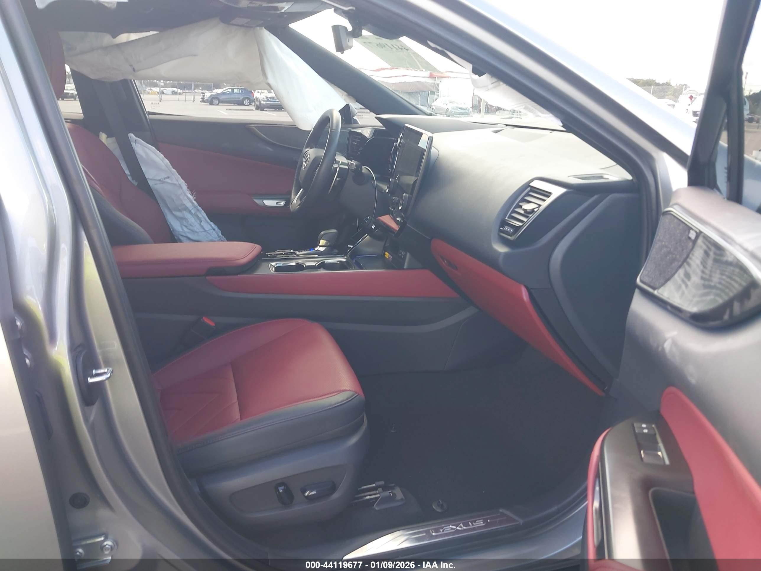 LEXUS NX image 5
