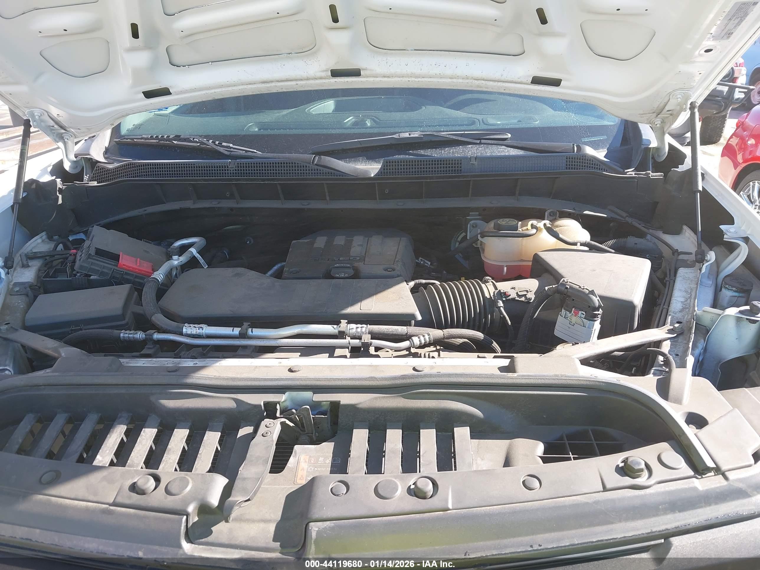 CHEVROLET SILVERADO image 10