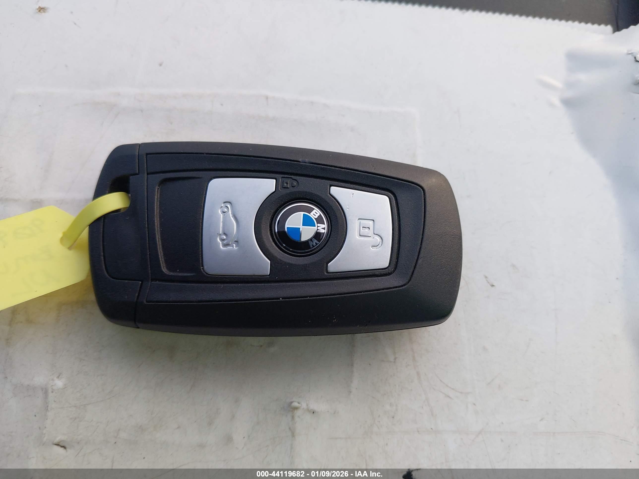 BMW 328I image 11
