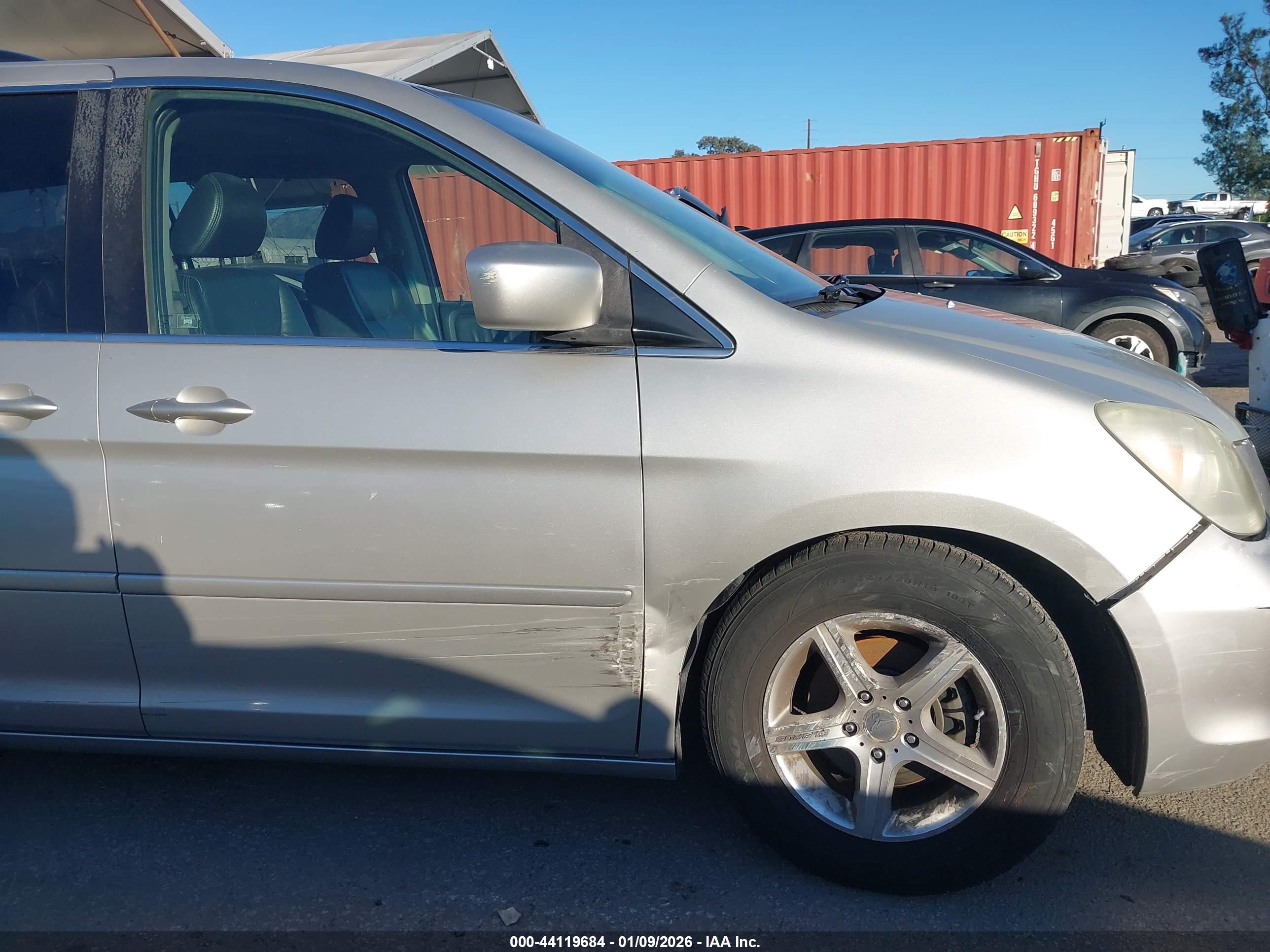 HONDA ODYSSEY image 6