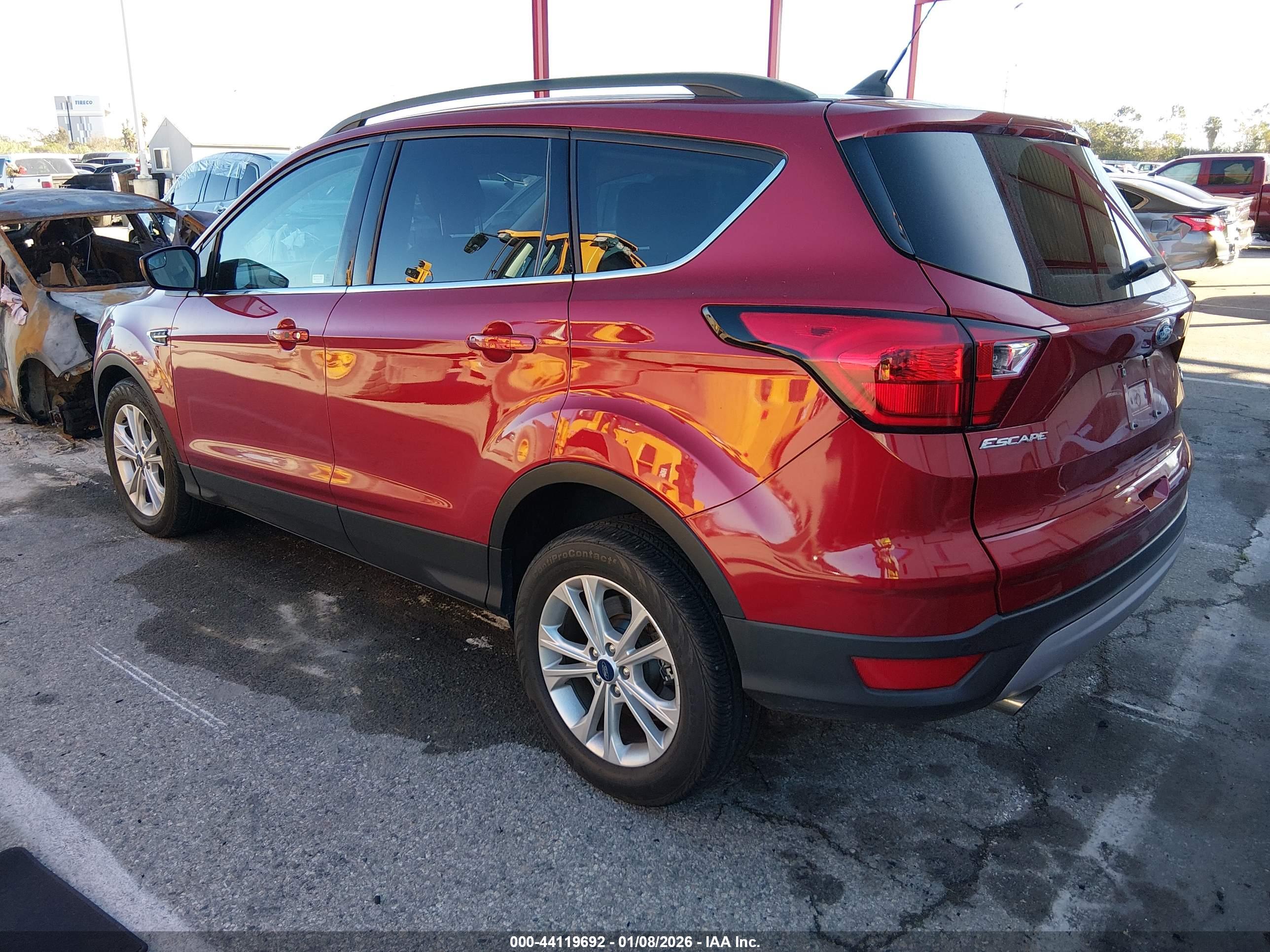 FORD ESCAPE image 3