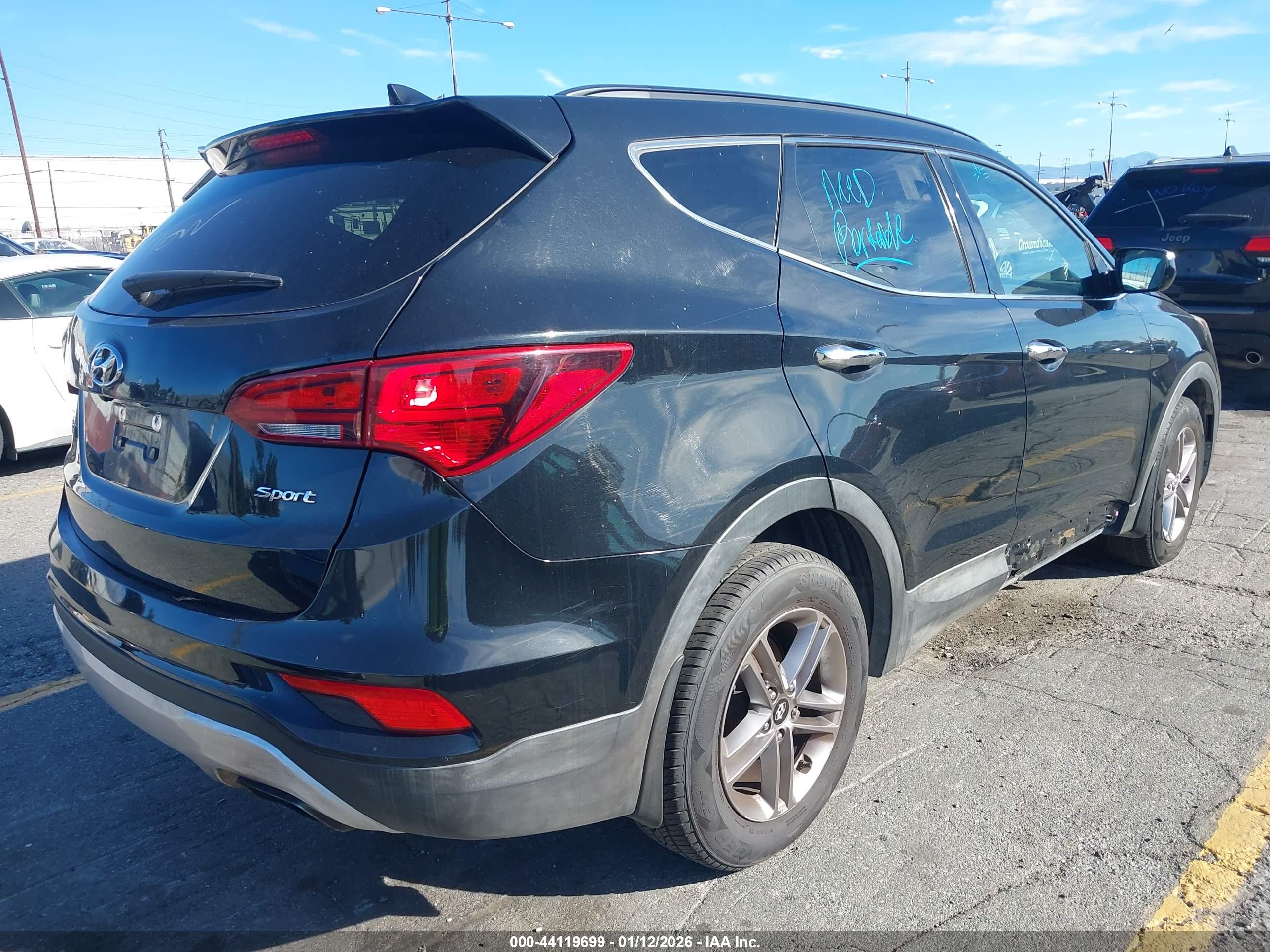 HYUNDAI SANTA image 4