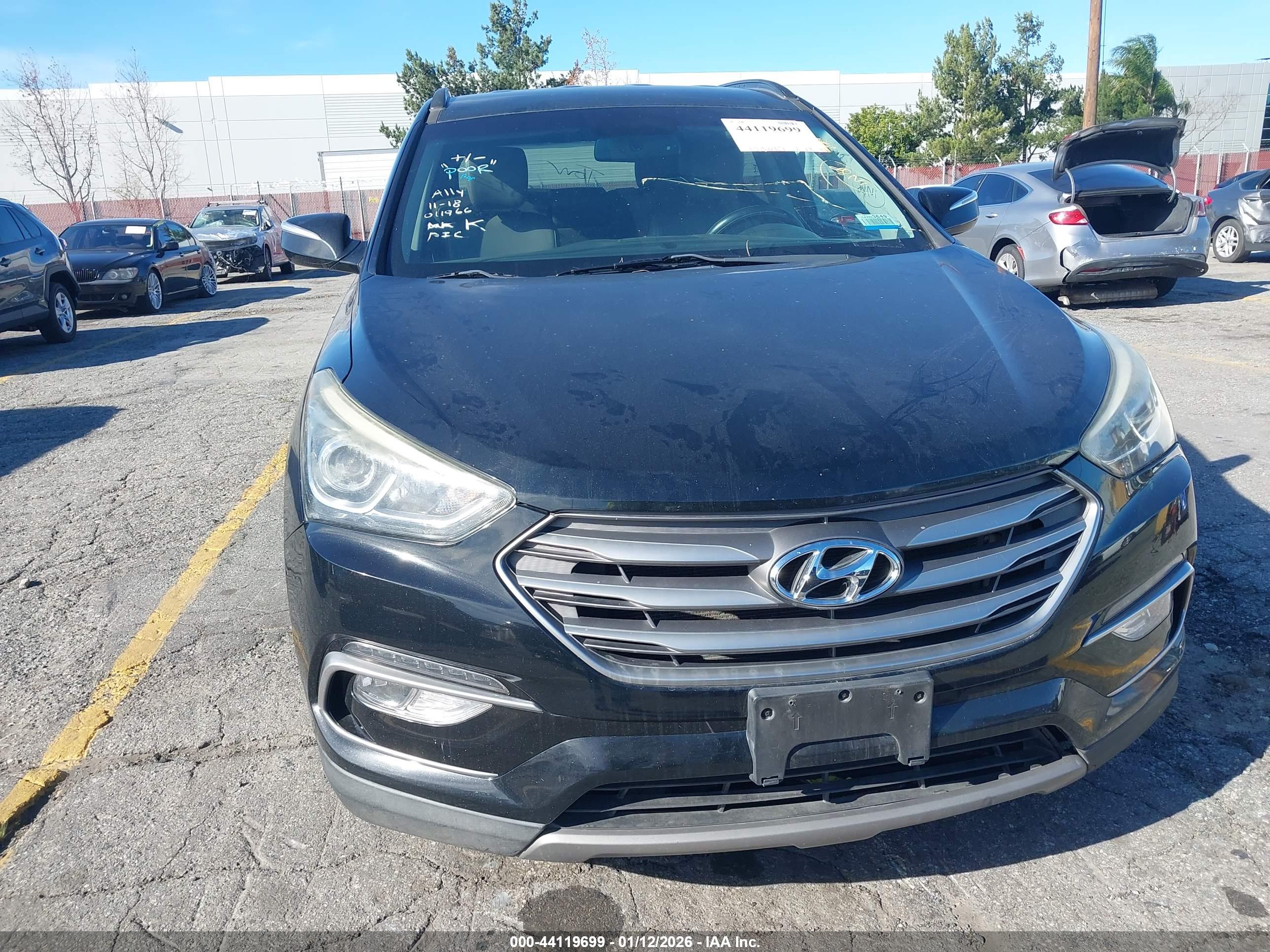 HYUNDAI SANTA image 6