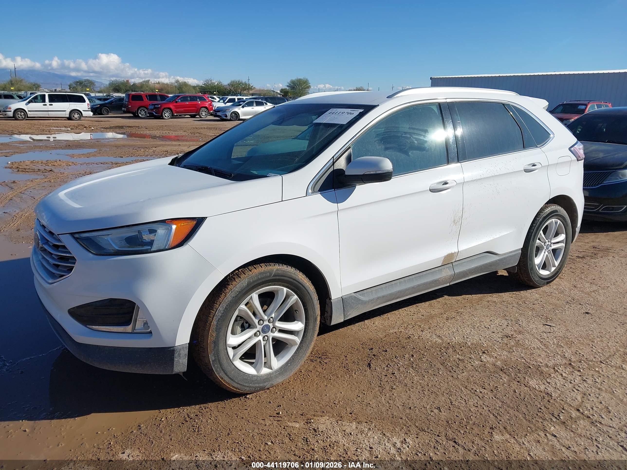 FORD EDGE image 2