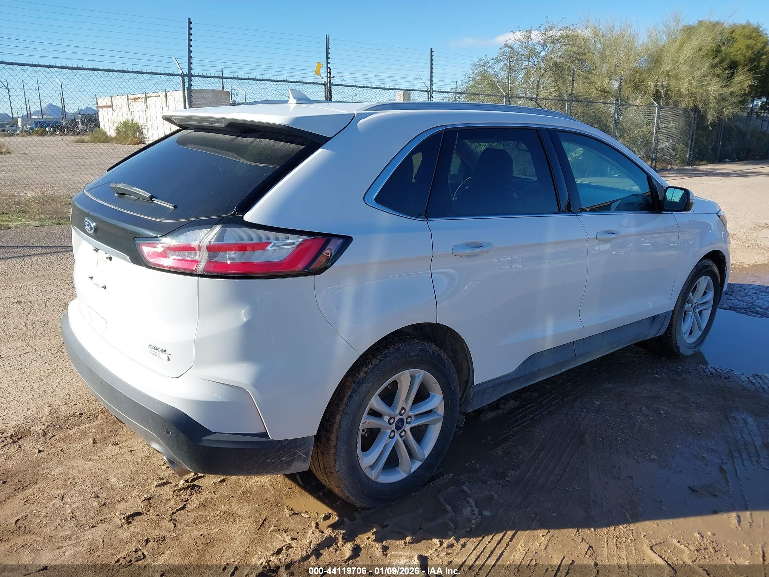 FORD EDGE image 4