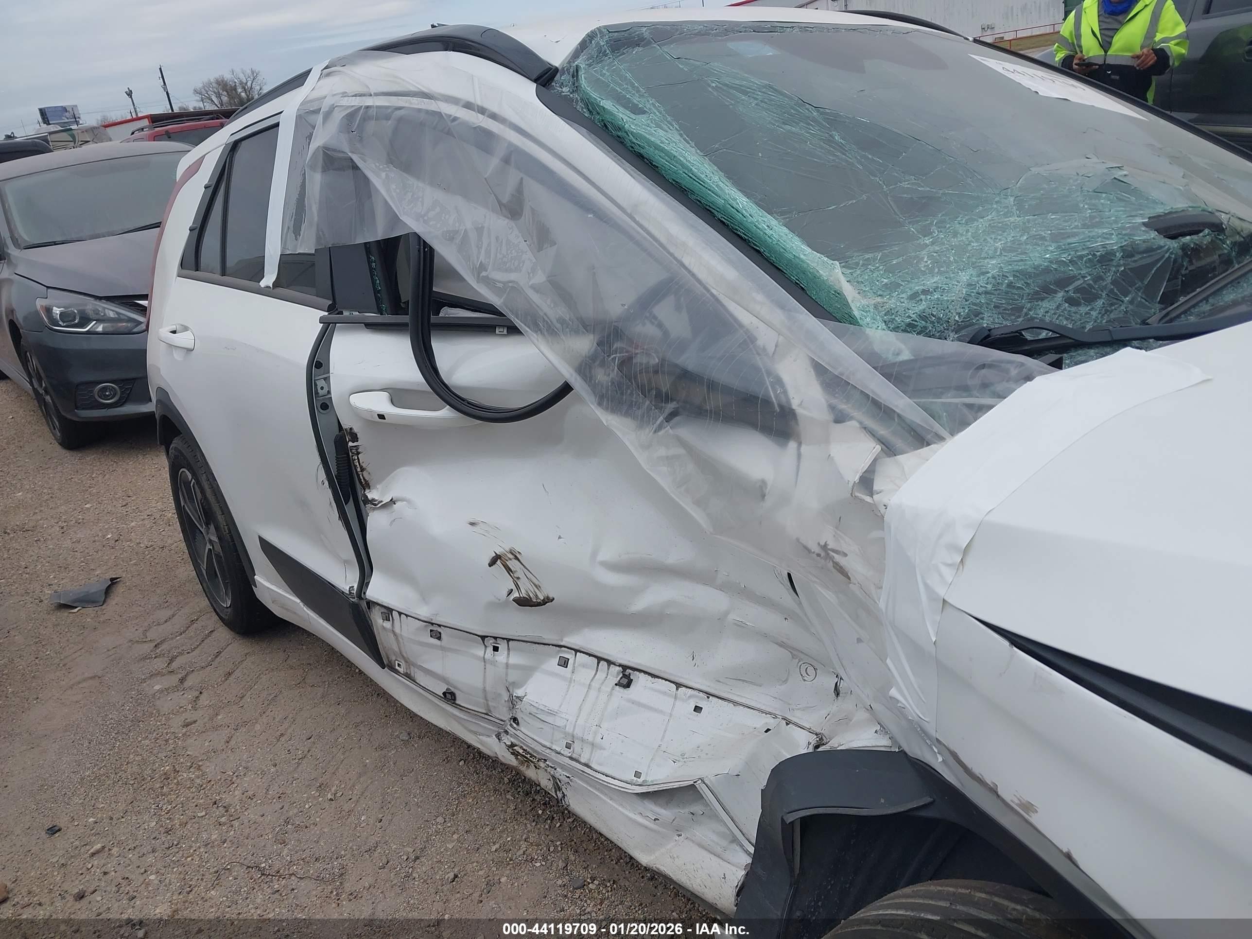 KIA NIRO image 6