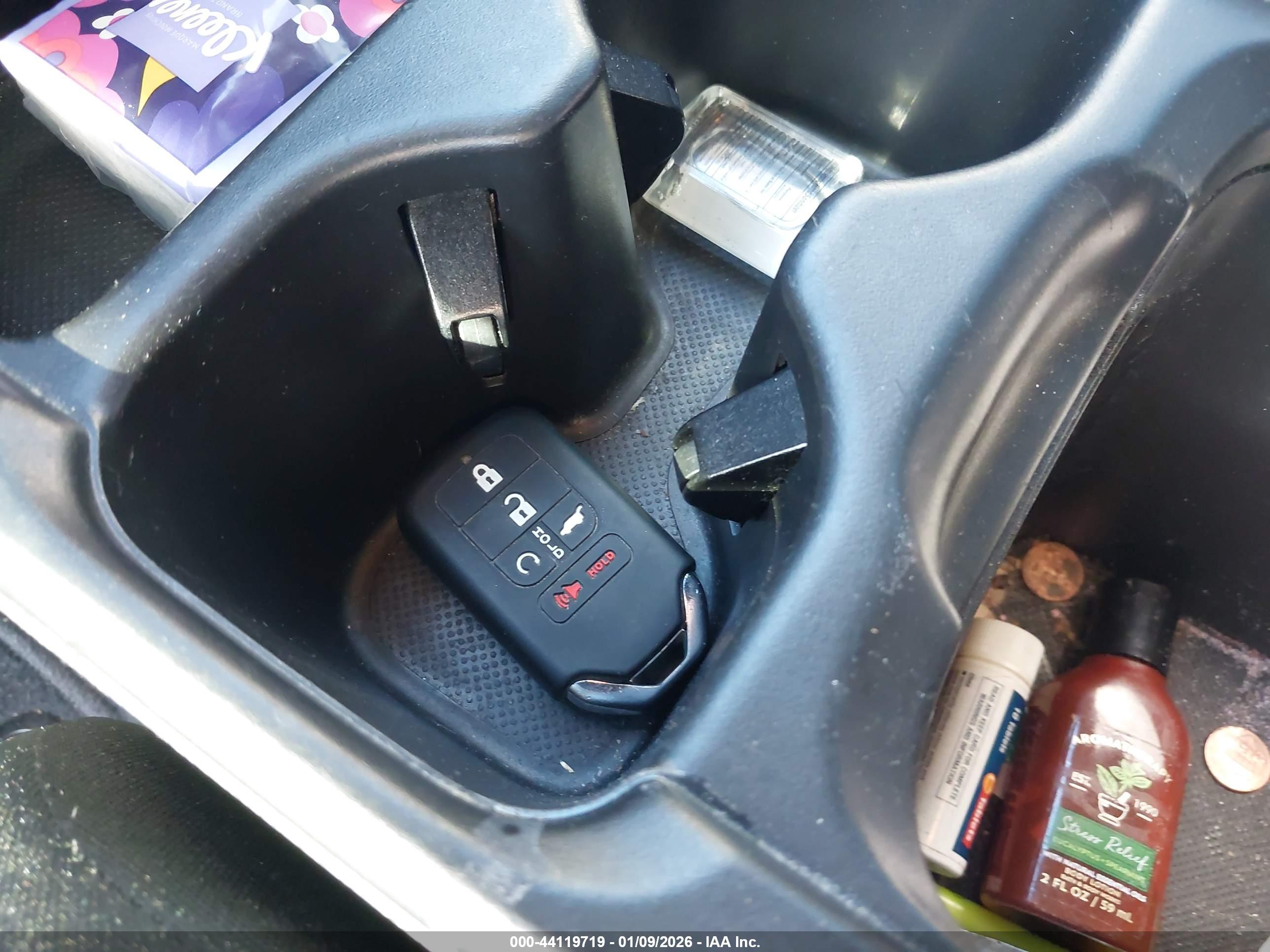 HONDA CR-V image 11