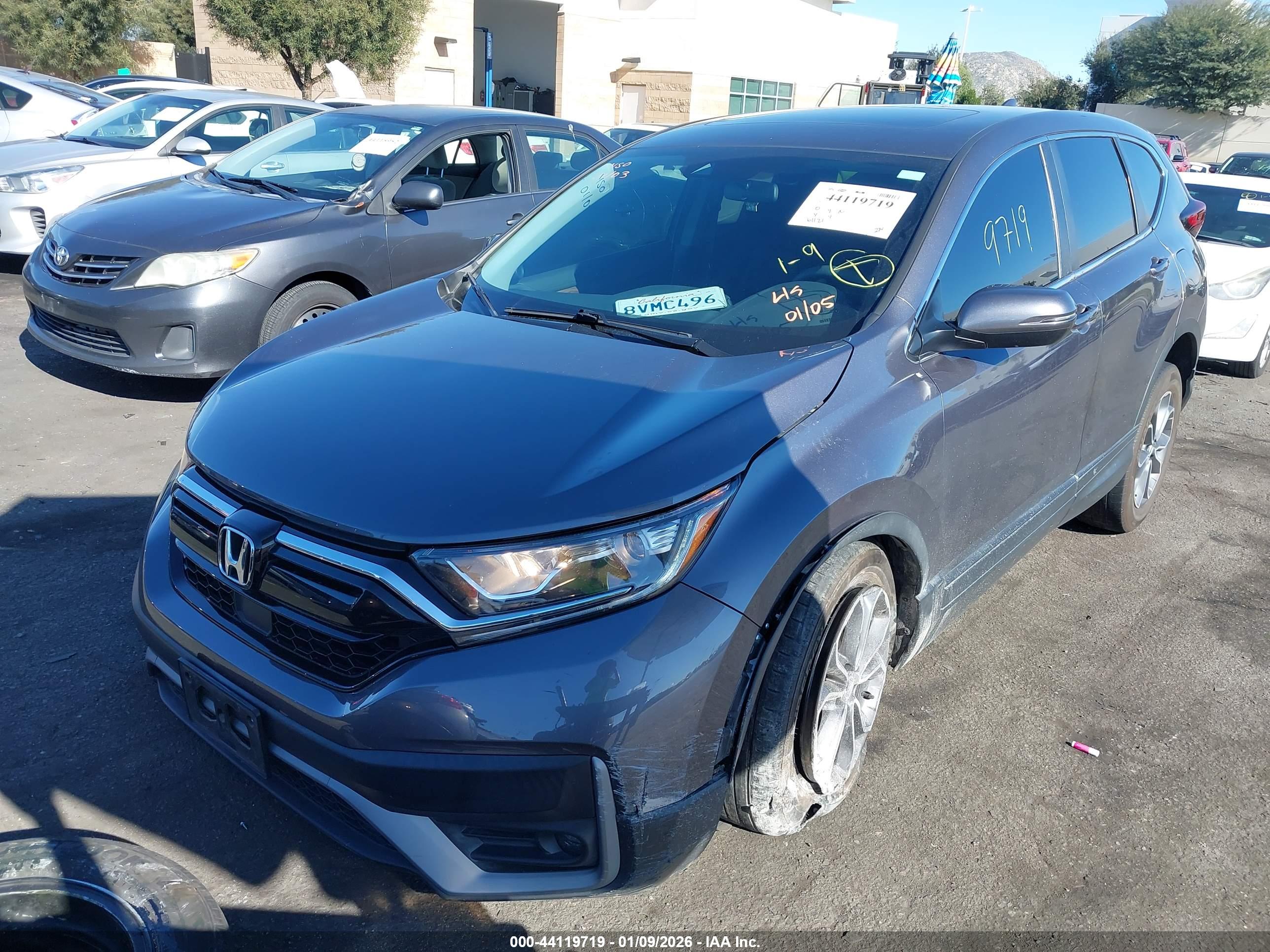 HONDA CR-V image 2