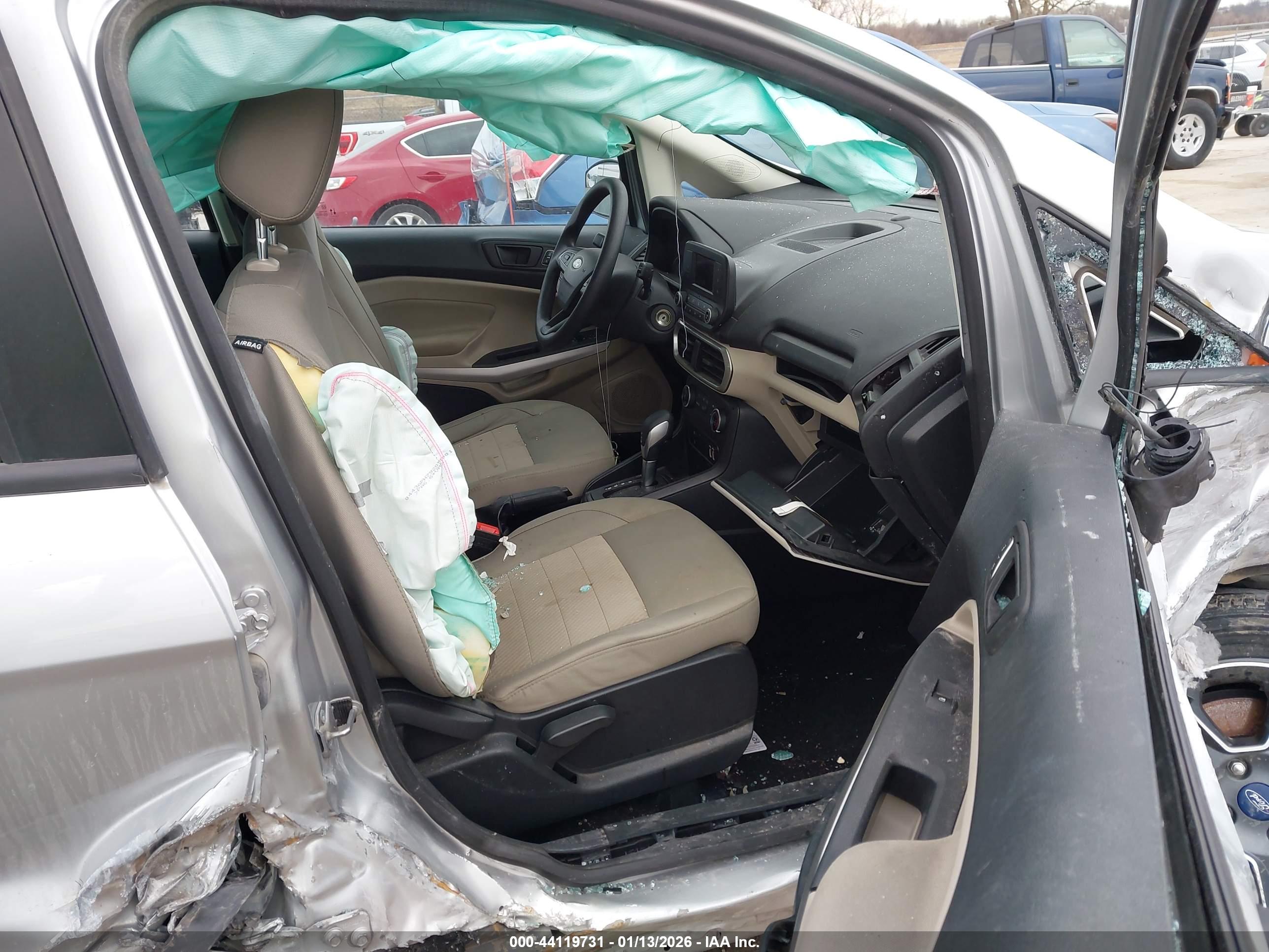 FORD ECOSPORT image 5