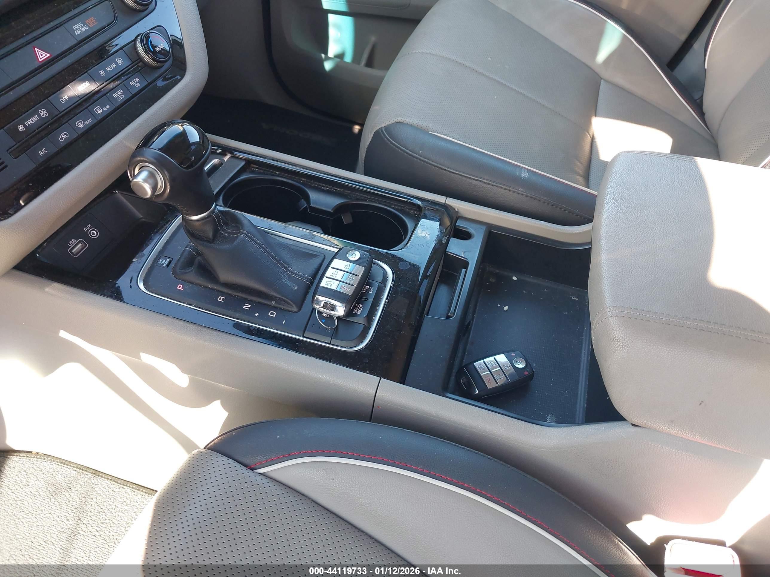 KIA SEDONA image 11