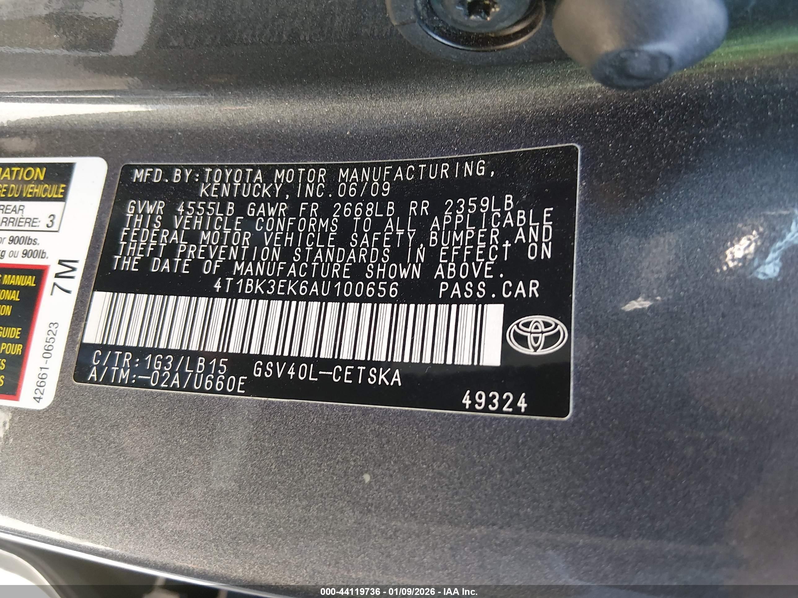 TOYOTA CAMRY image 9