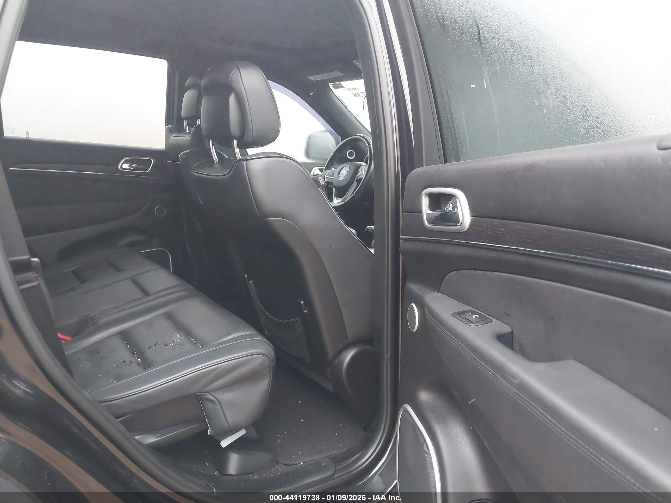 JEEP GRAND image 8
